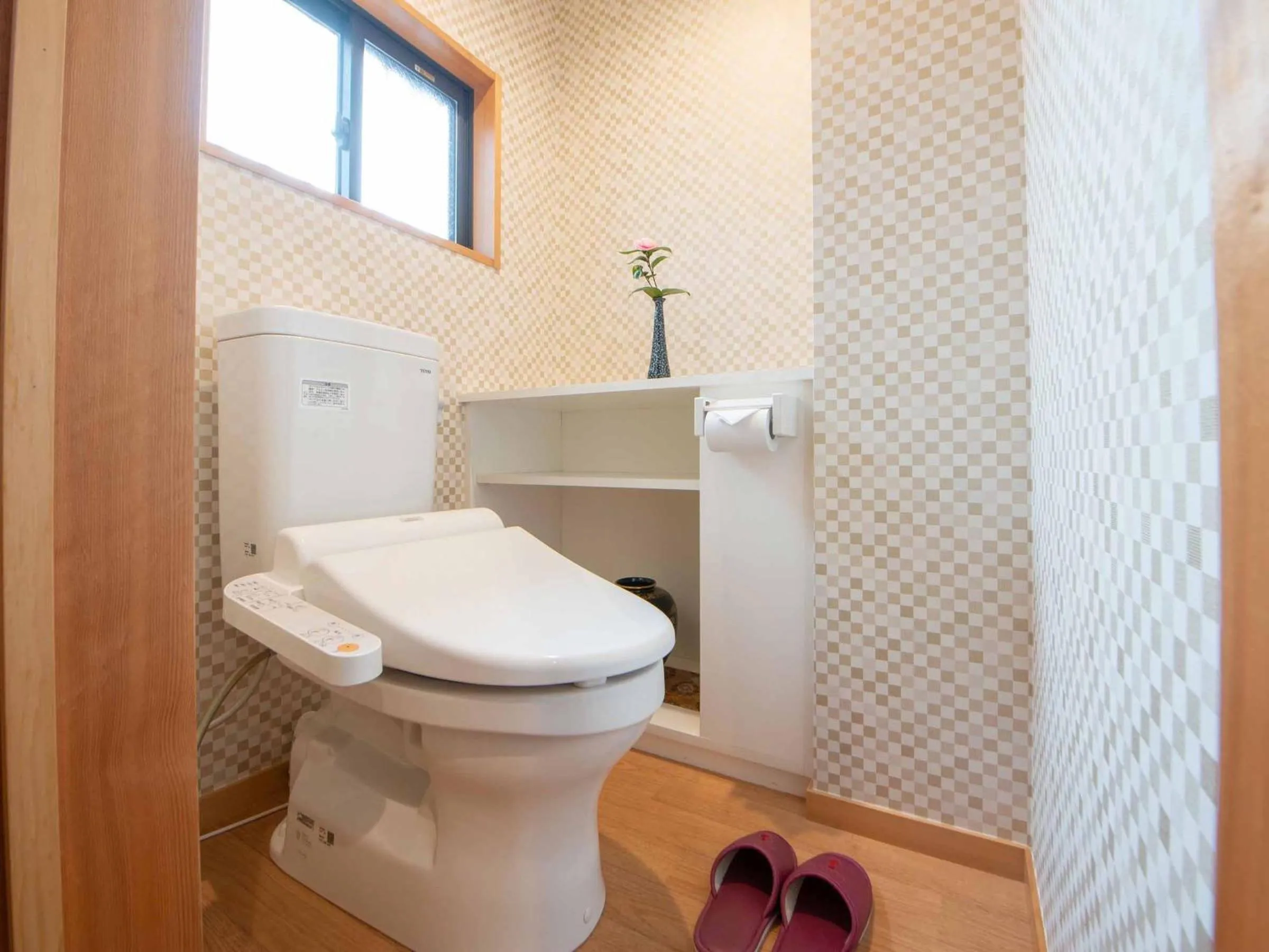 Toilet in Ryokan Niko