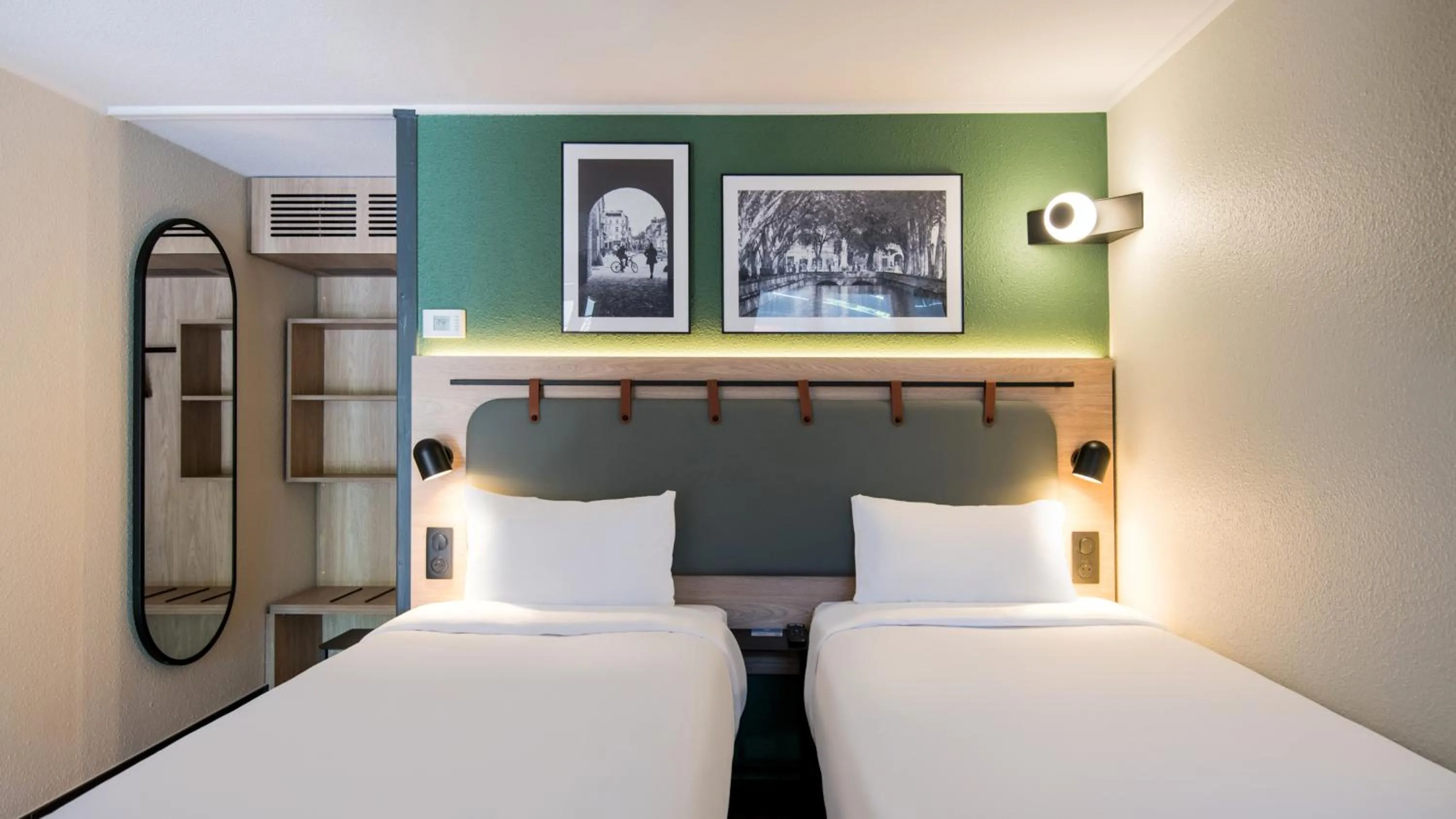 Bed in Campanile Lille - Lomme