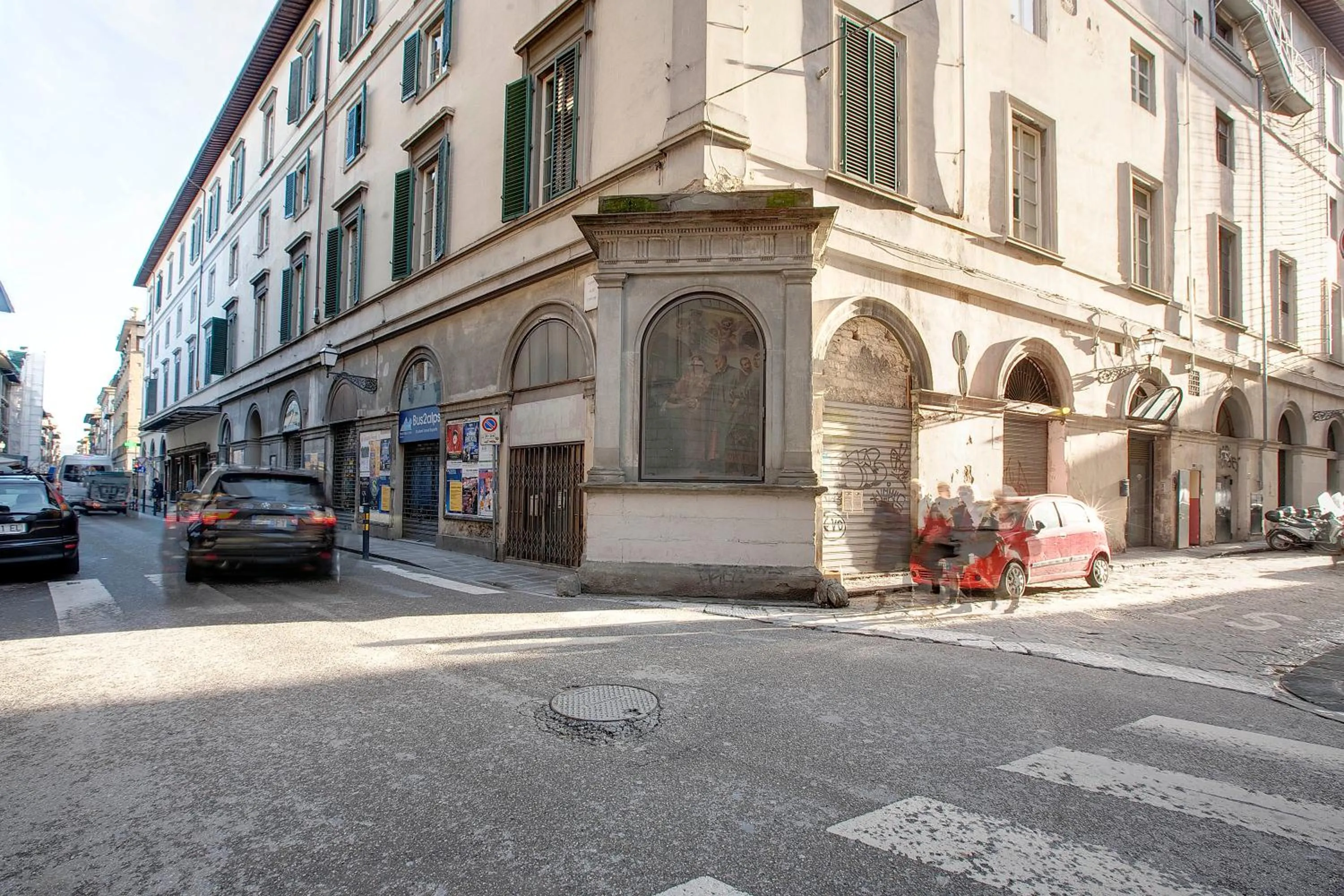 Property building in Windows On Florence