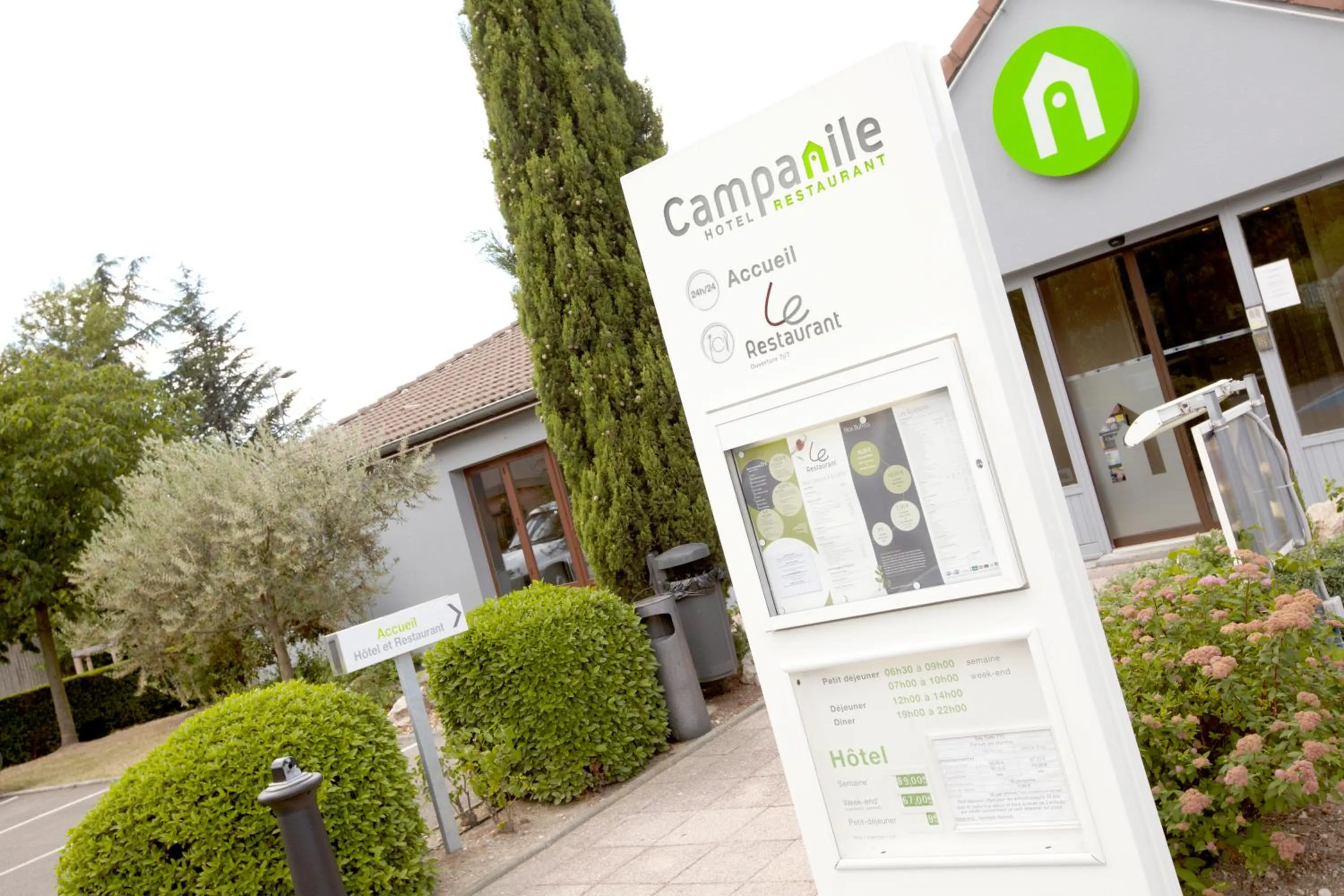 Property building in Campanile Lyon Sud Feyzin