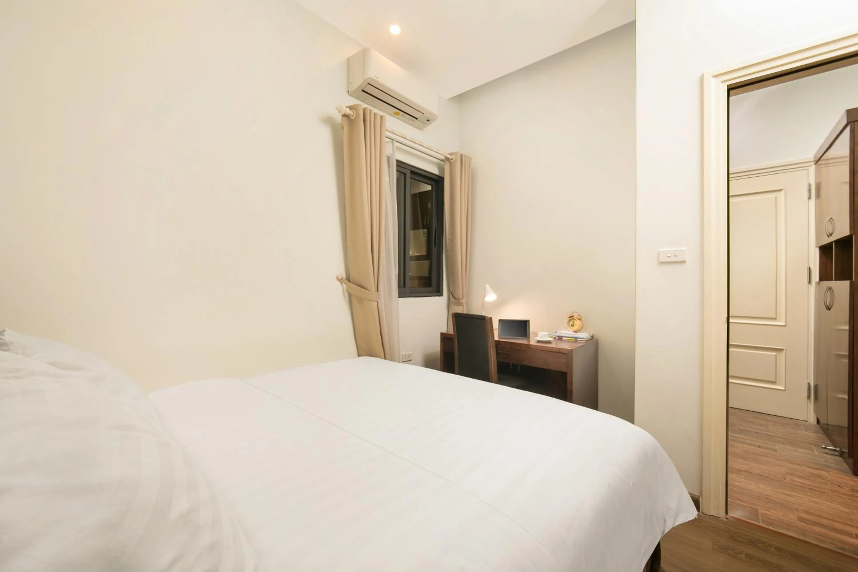 Bed in Poonsa Hanoi - The Ordinary Living