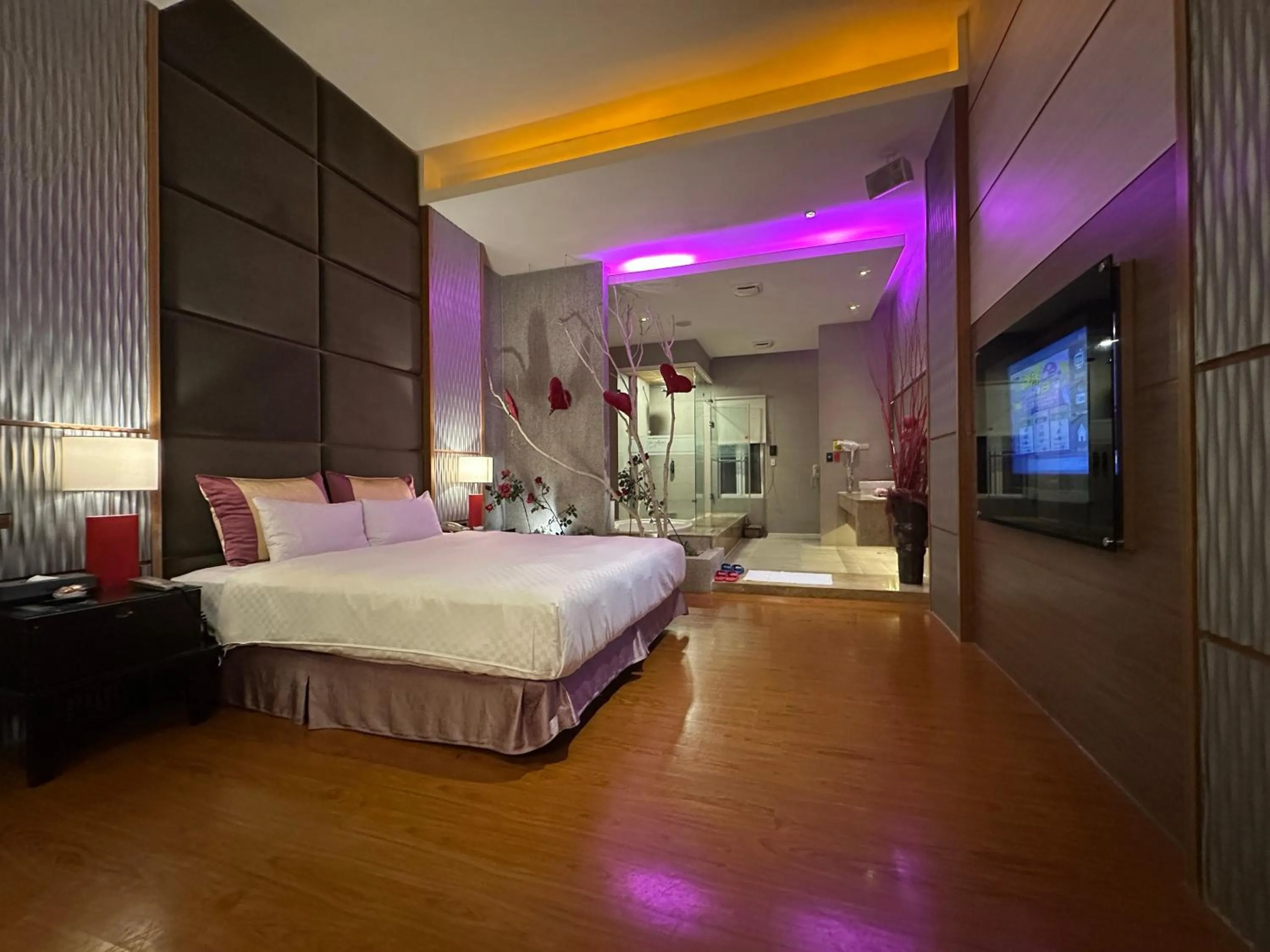 Bed in Norway Forest Villa Motel