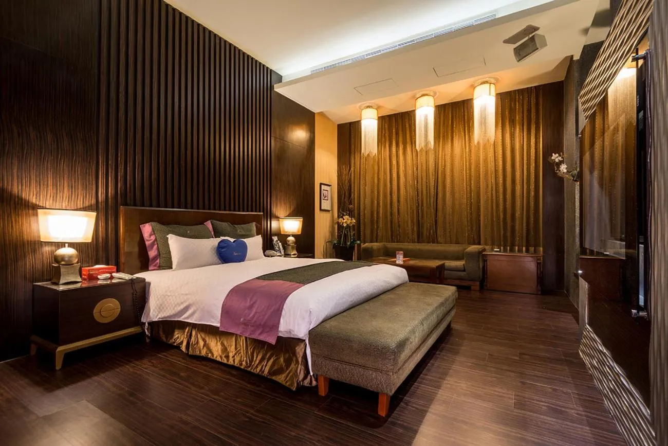 Bed in Norway Forest Villa Motel