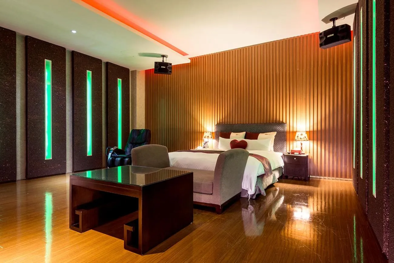 Bed in Norway Forest Villa Motel