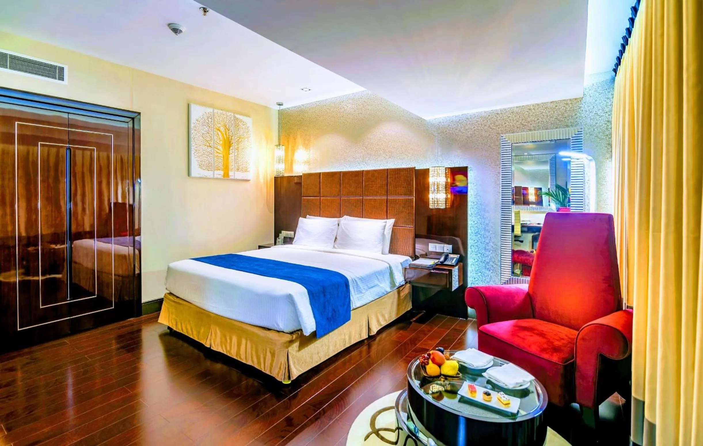 Bedroom, Bed in The Raintree Dhaka - A Luxury collection Hotel