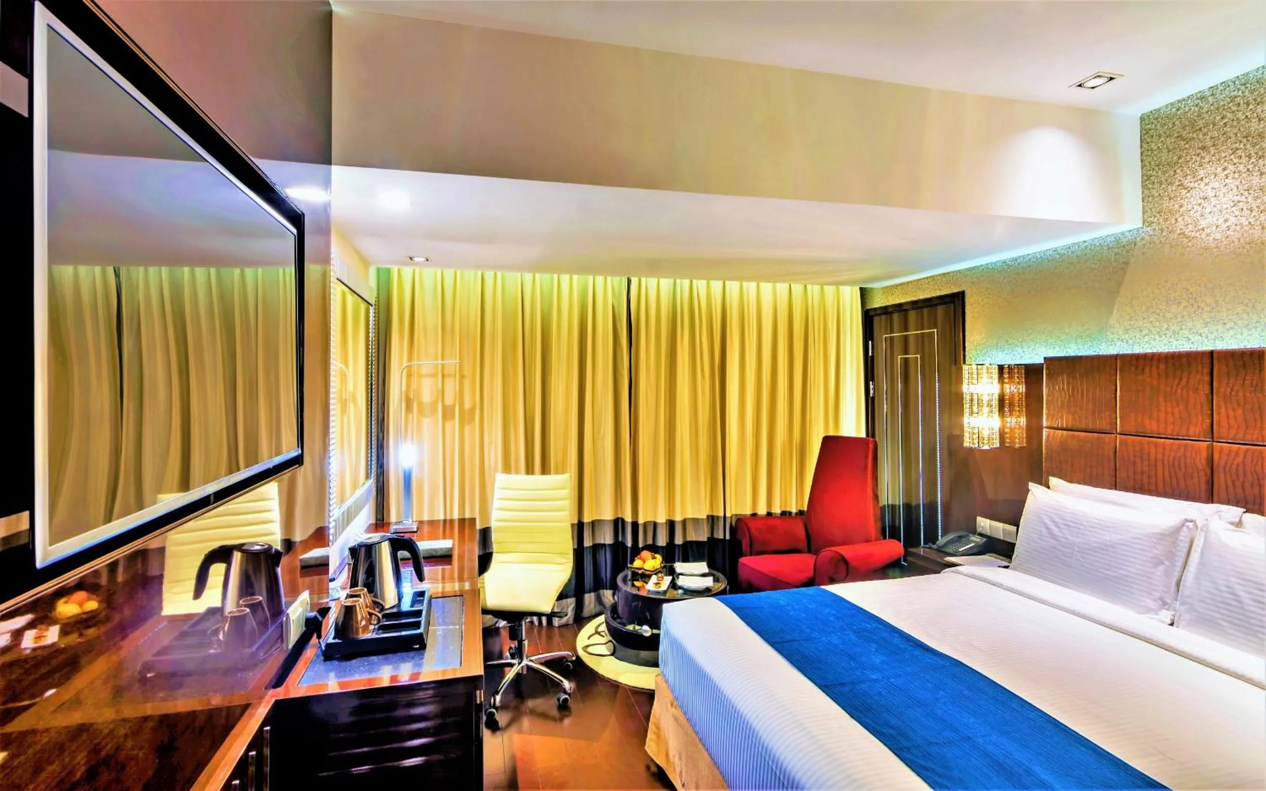 Bedroom, Bed in The Raintree Dhaka - A Luxury collection Hotel