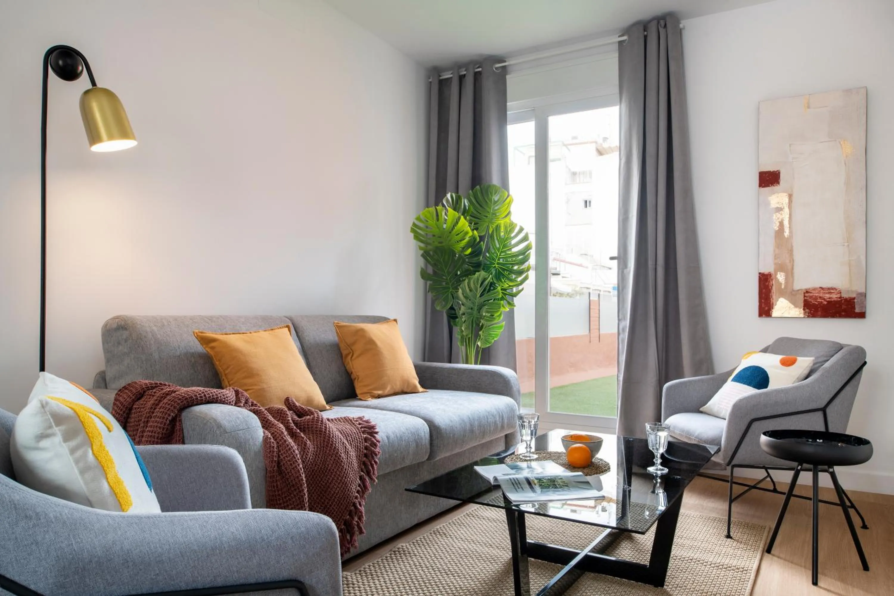 Suites Maestranza - Santas Patronas by Magno Apartments