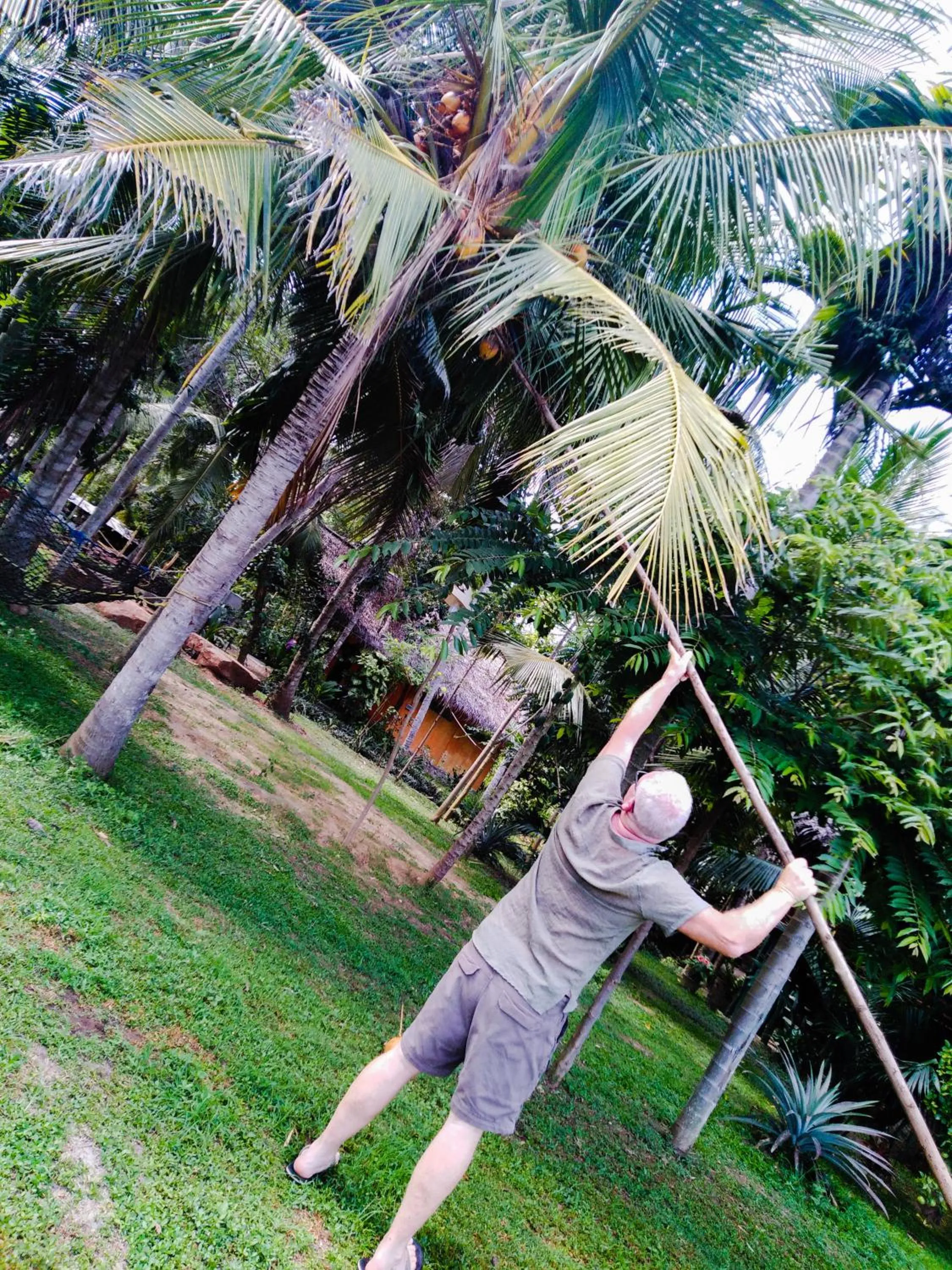 People in LakeSide Cabana Tissamaharama