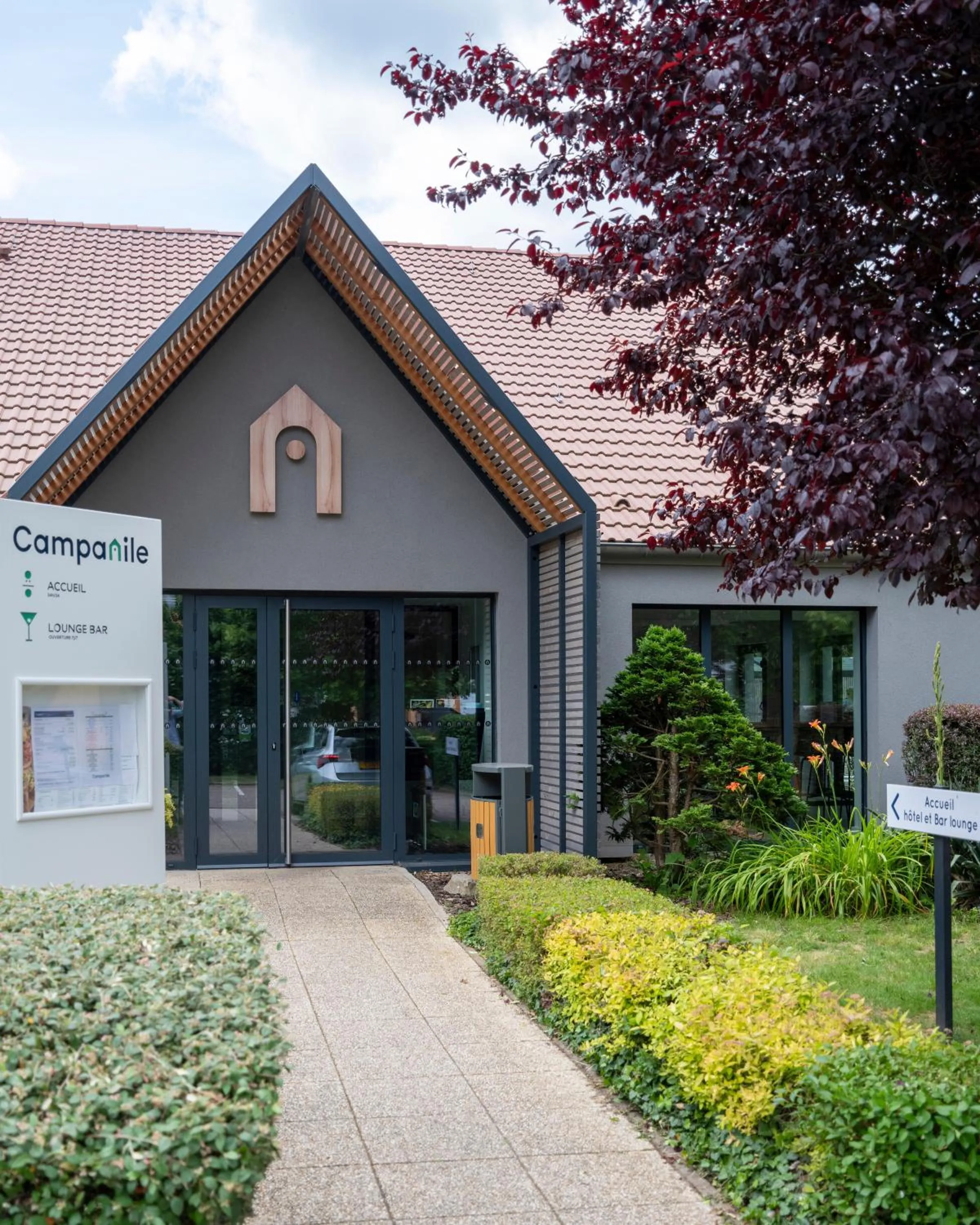 Lobby or reception in Campanile Metz Sud Jouy-Aux-Arches A31 Carrefour de l'Europe