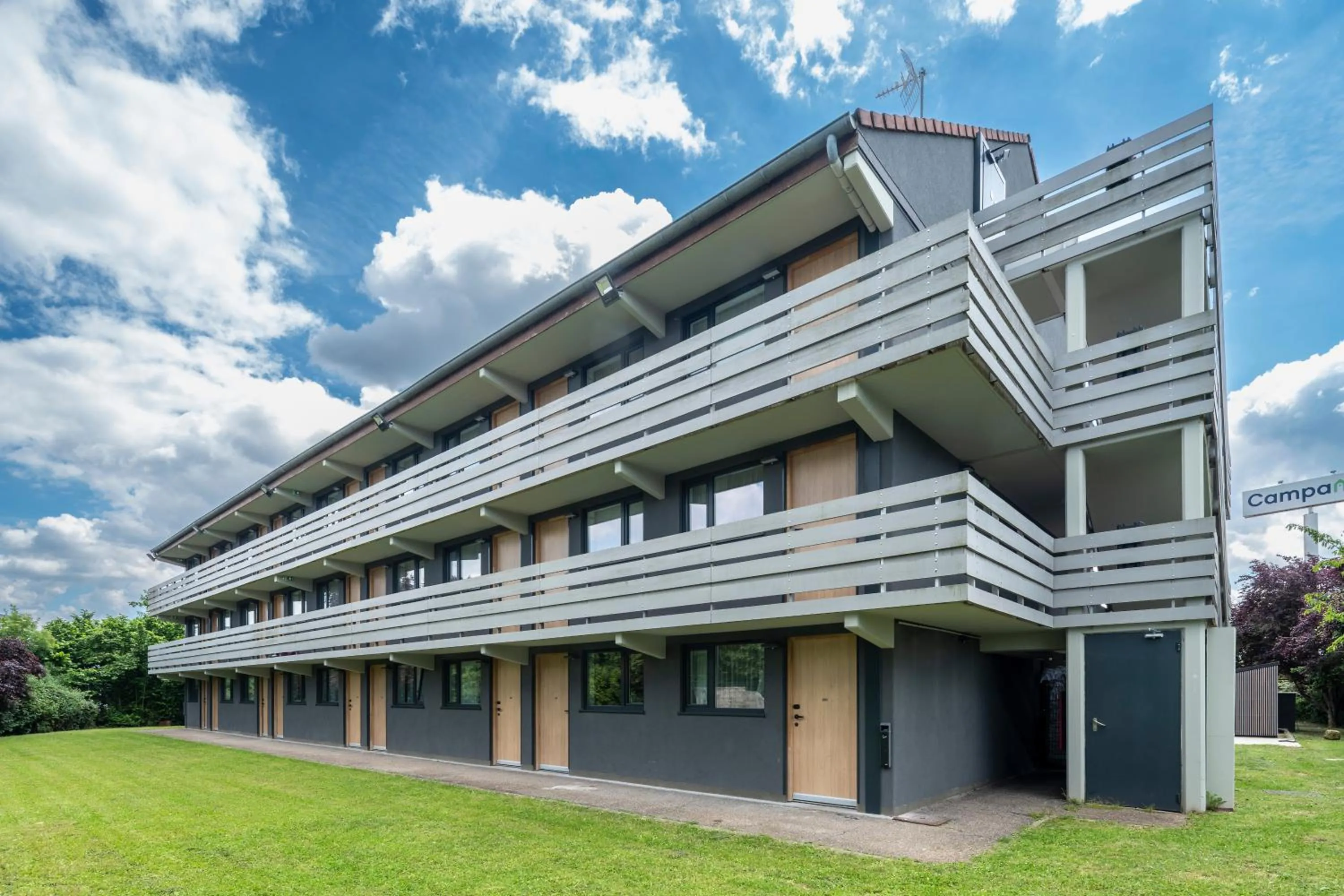 Garden in Campanile Metz Sud Jouy-Aux-Arches A31 Carrefour de l'Europe
