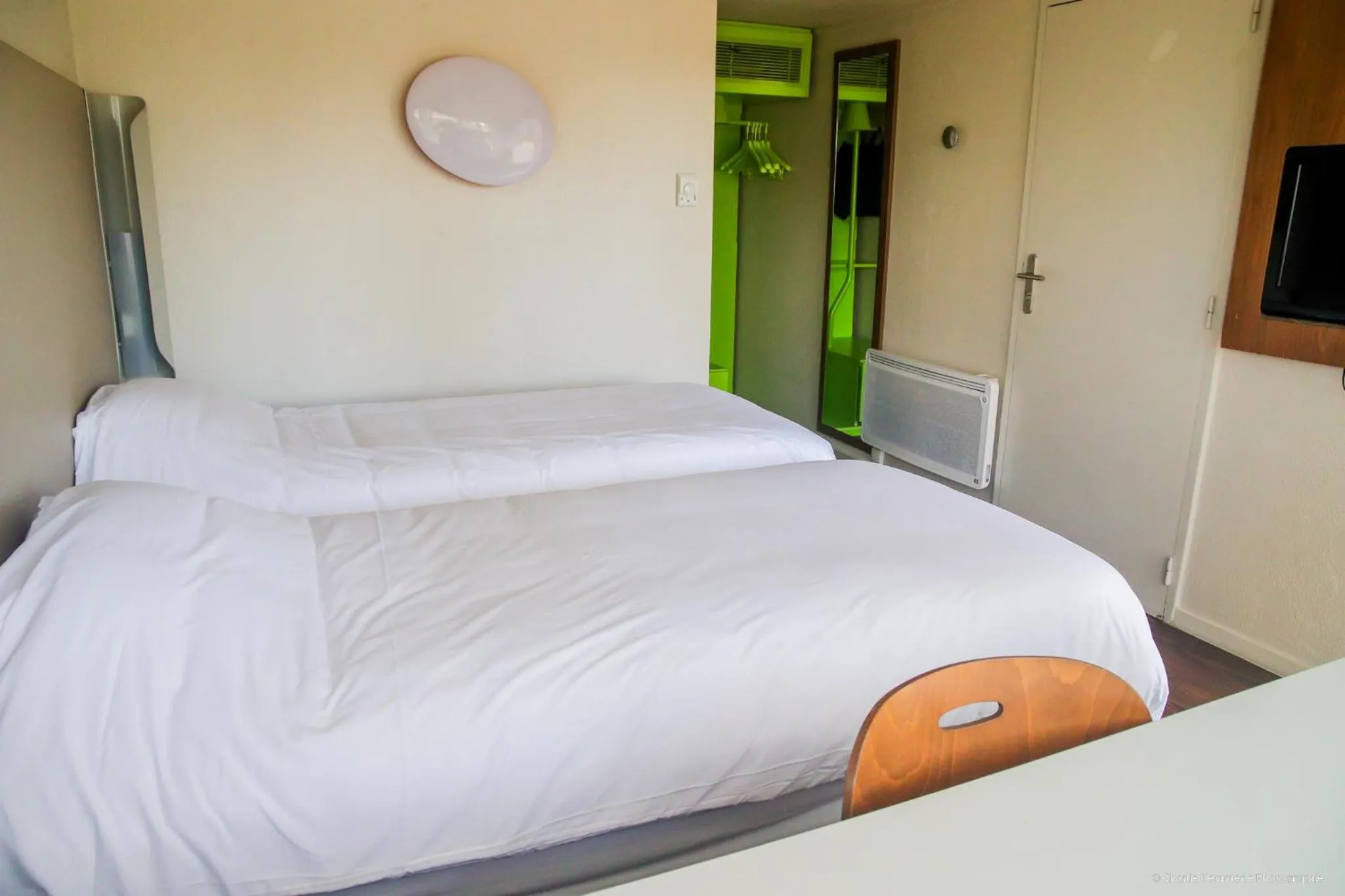Photo of the whole room, Bed in Campanile Montargis - Amilly