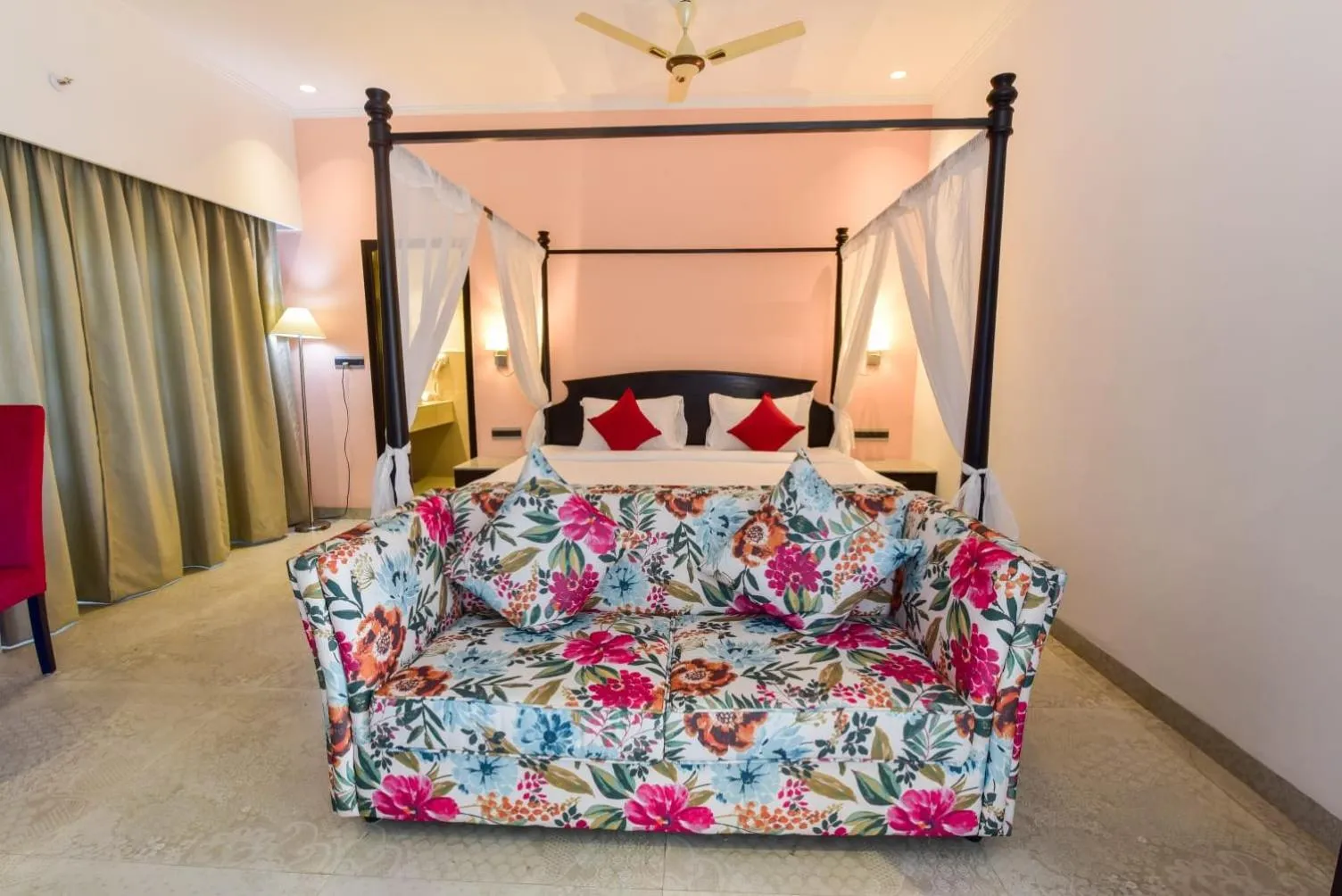 Bedroom, Bed in Silver Sands Serenity Resort, Candolim