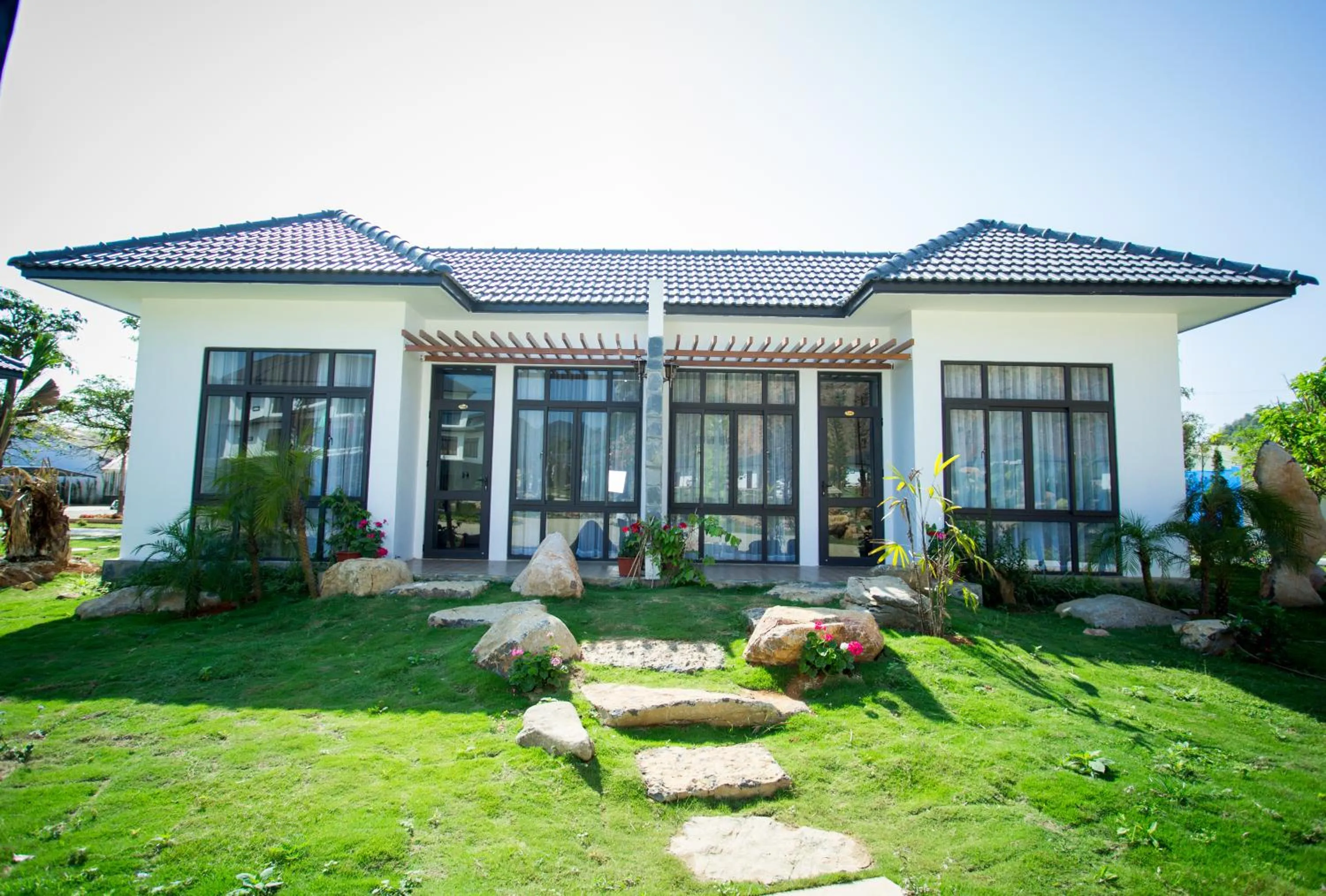 Property building in Thao Nguyen Hotel & Resort Moc Chau