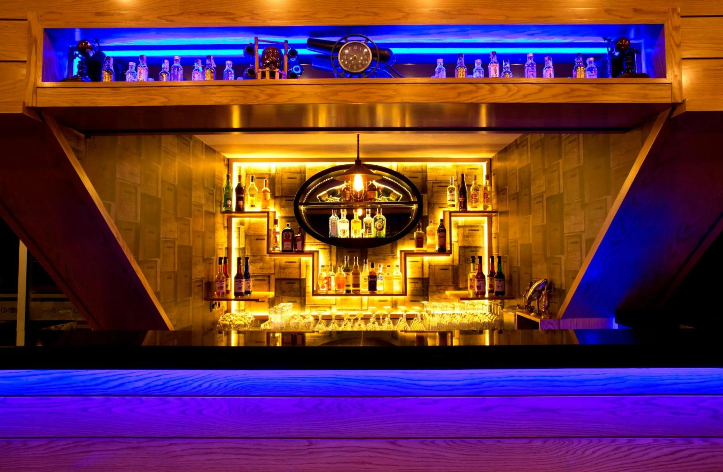 Alcoholic drinks in Endglory Hotel