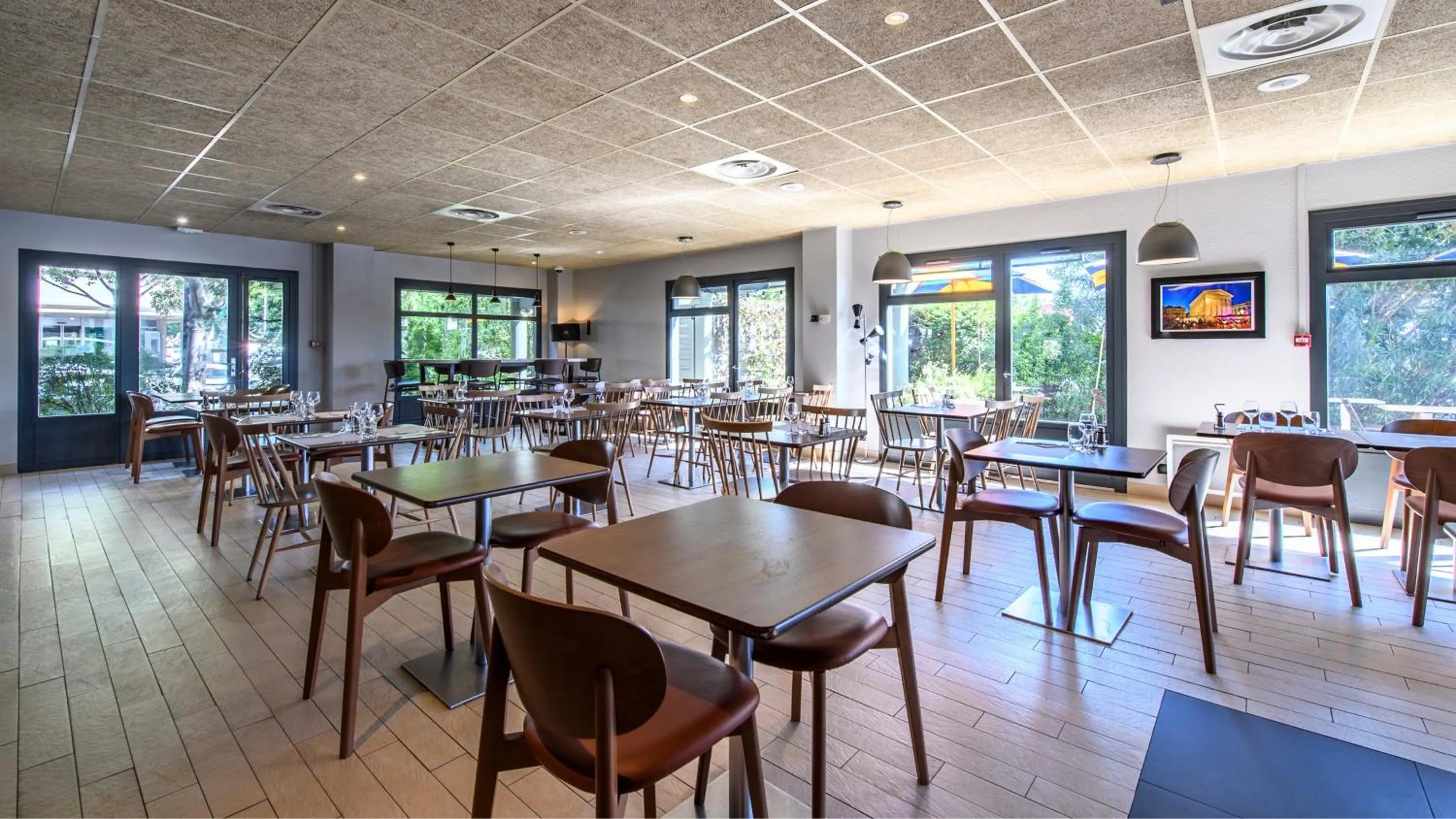 Restaurant/places to eat in Campanile PRIME - Nîmes Centre