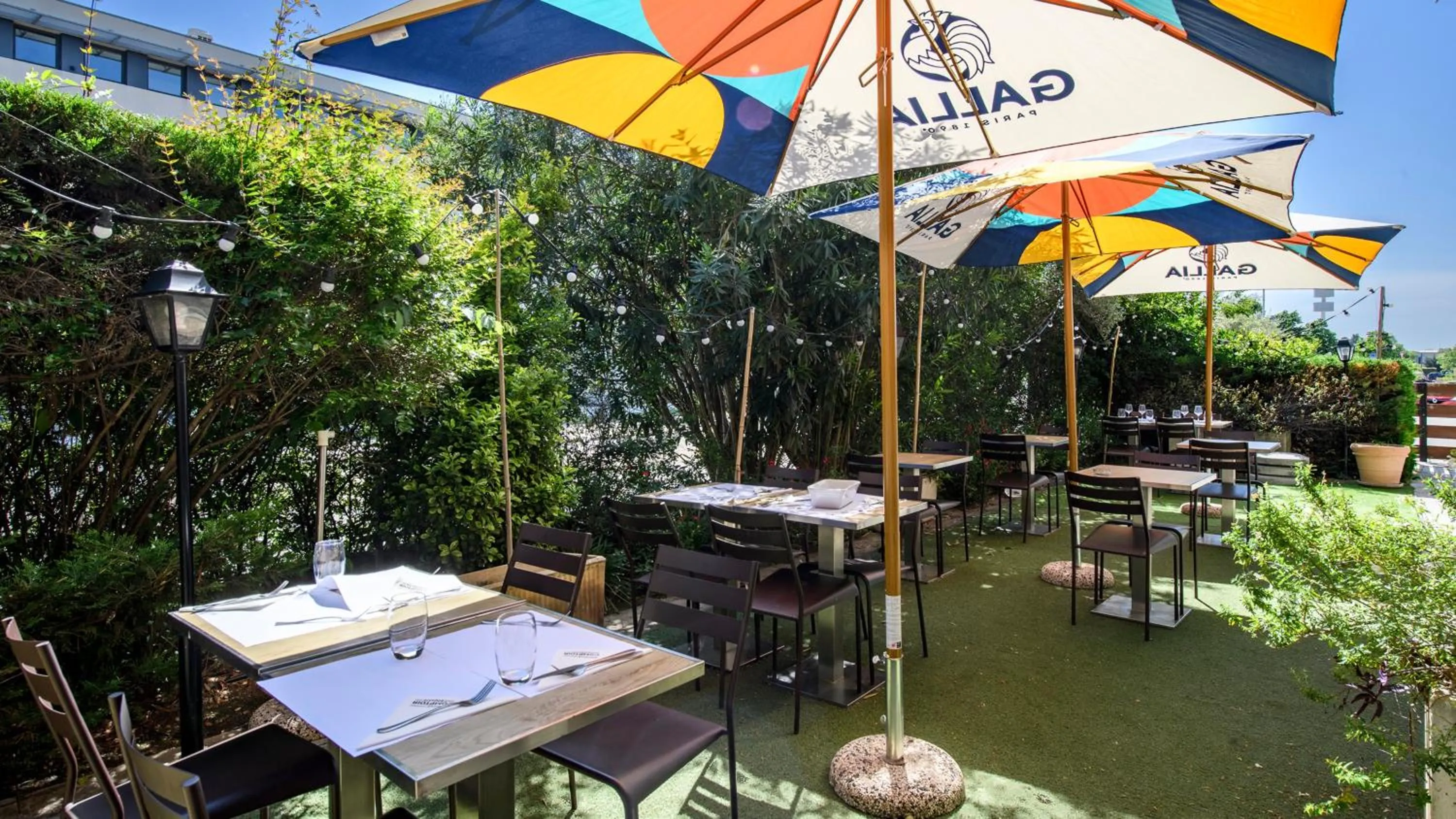 Restaurant/places to eat in Campanile PRIME - Nîmes Centre