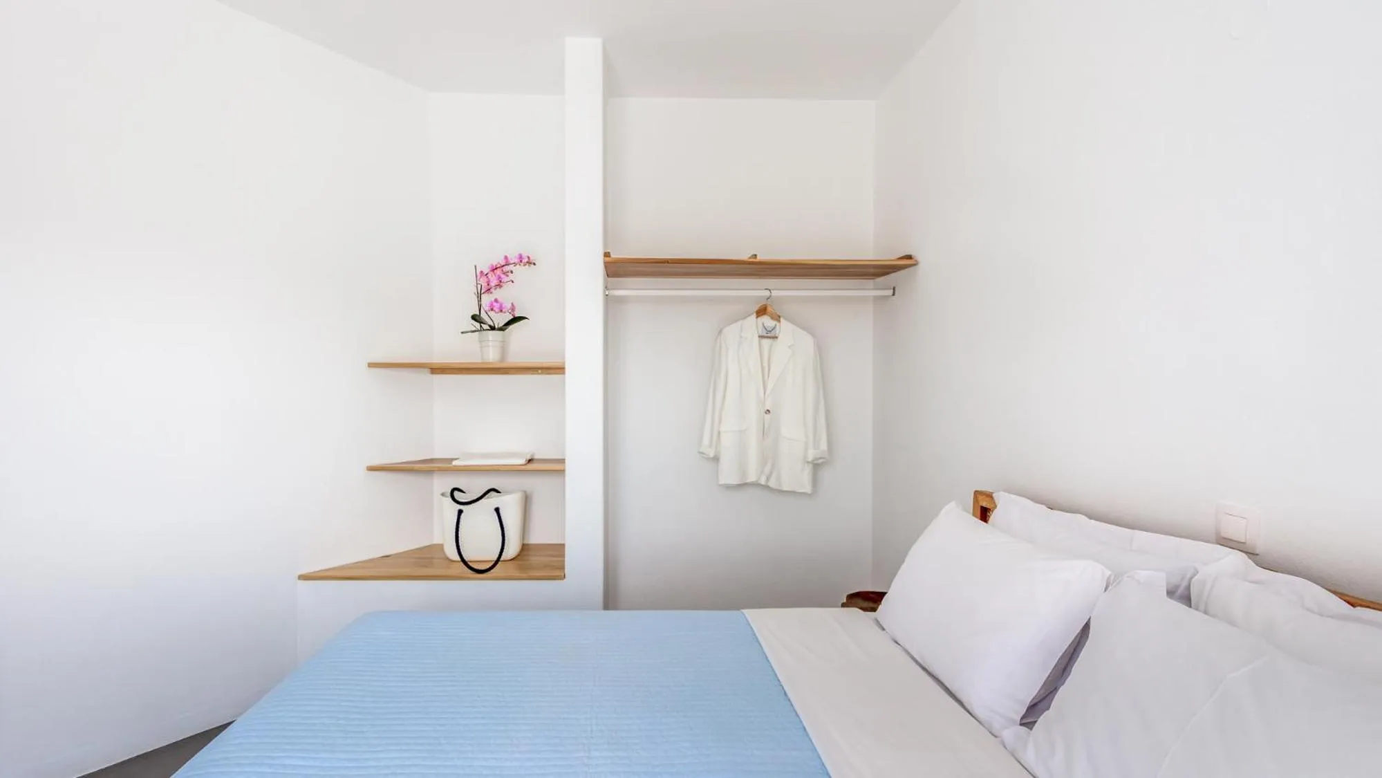 Bedroom, Bed in Anita Rooms & Suites Milos