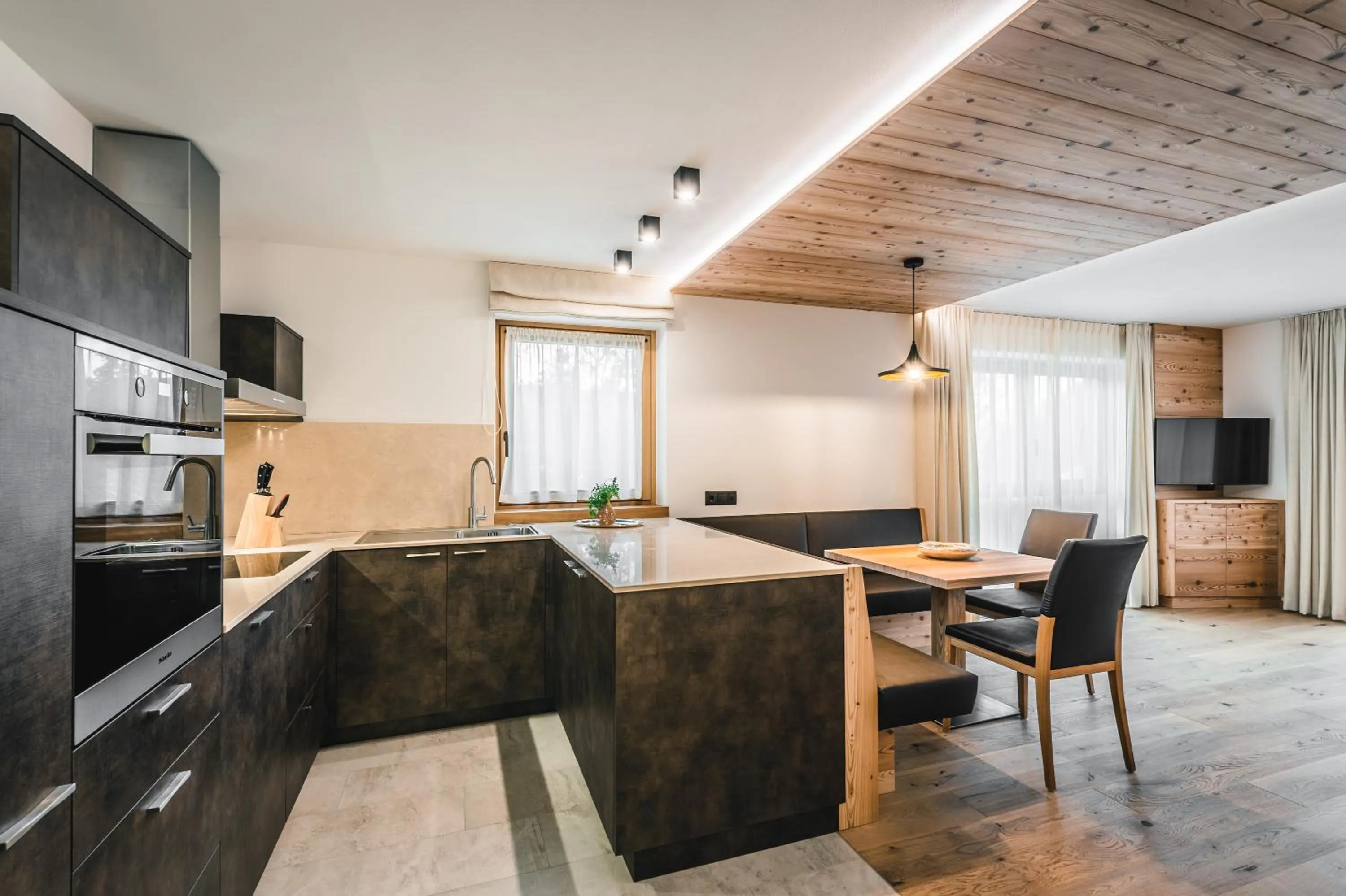 Kitchen or kitchenette in Lüch de Costa