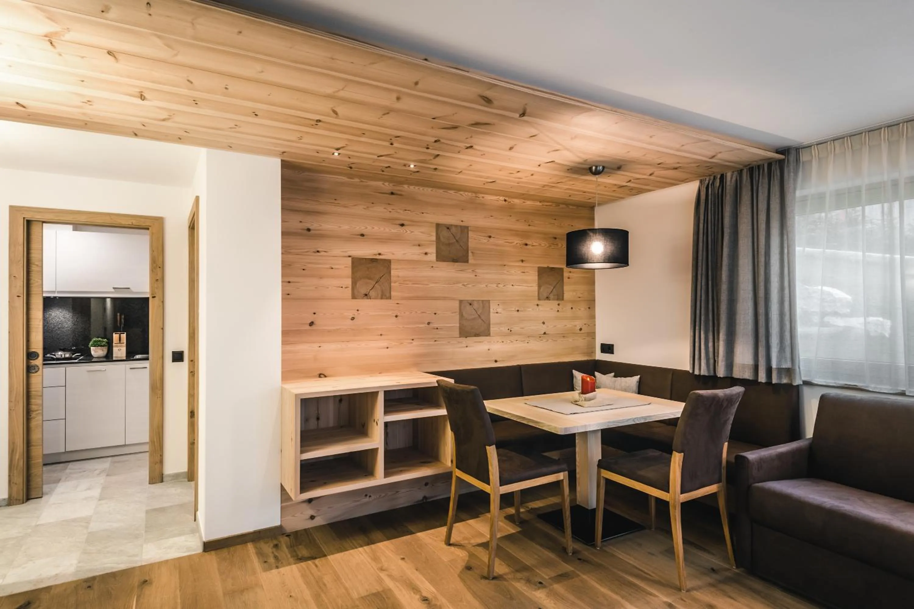 Photo of the whole room in Lüch de Costa