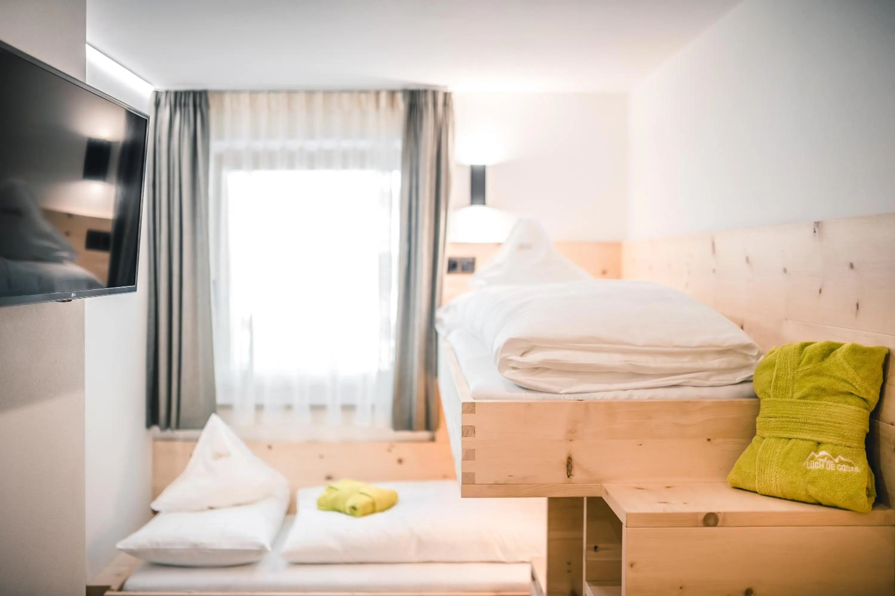 Decorative detail, Bed in Lüch de Costa