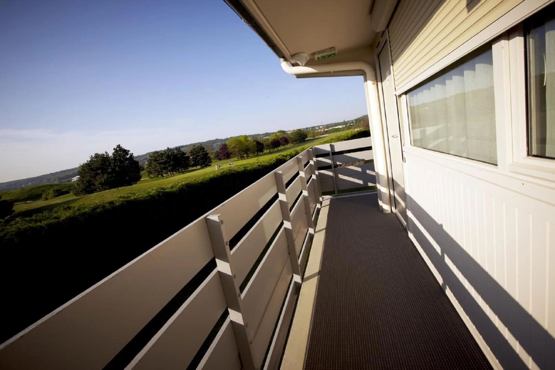 Balcony/Terrace in Campanile Versailles Buc