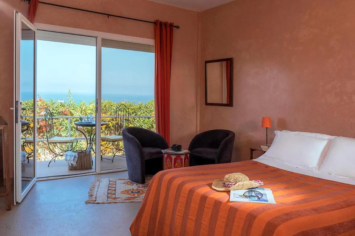 Double or Twin Room with Private Bathroom in Aftas Trip