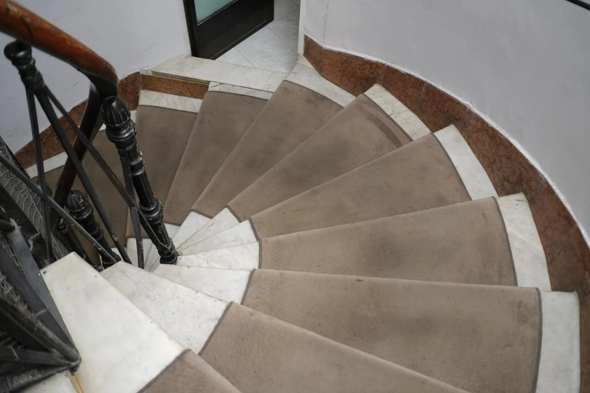 Lobby or reception in Charme Spagna Boutique Hotel