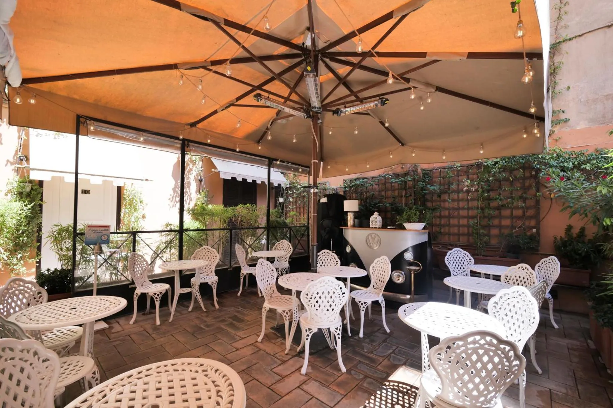 Garden in Charme Spagna Boutique Hotel