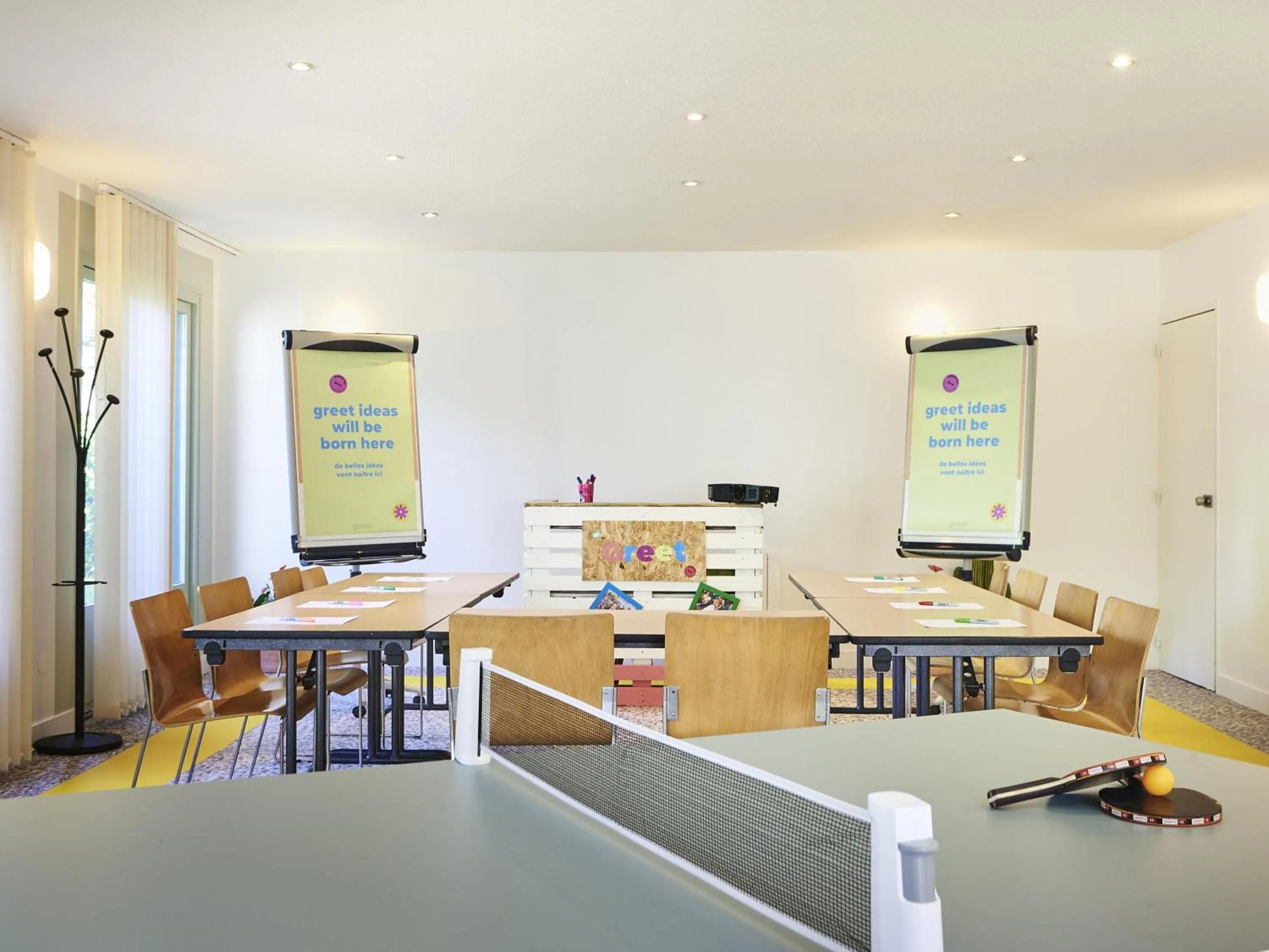 Meeting/conference room in Greet Hotel Versailles - Voisins Le Bretonneux