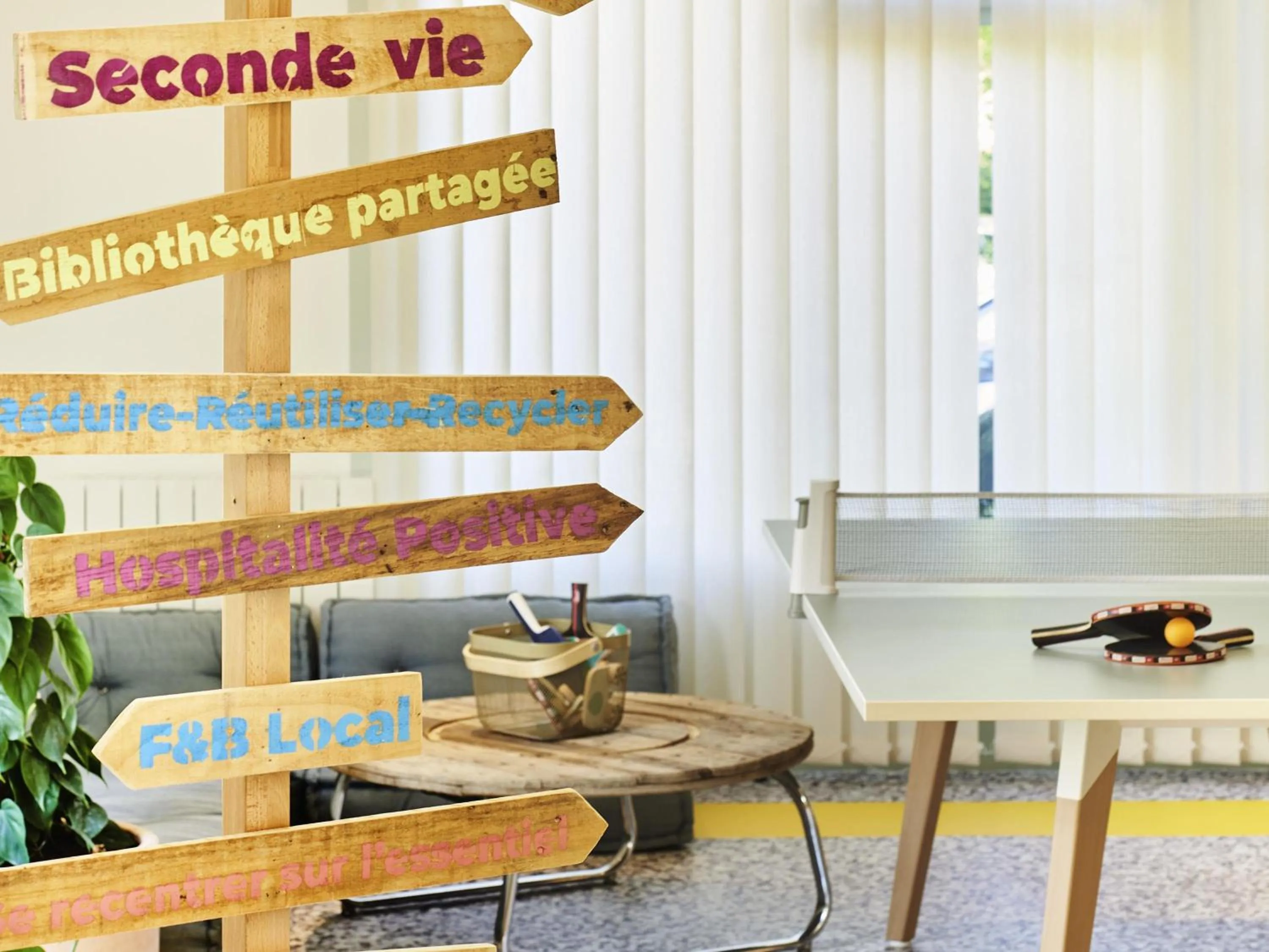 Meeting/conference room in Greet Hotel Versailles - Voisins Le Bretonneux