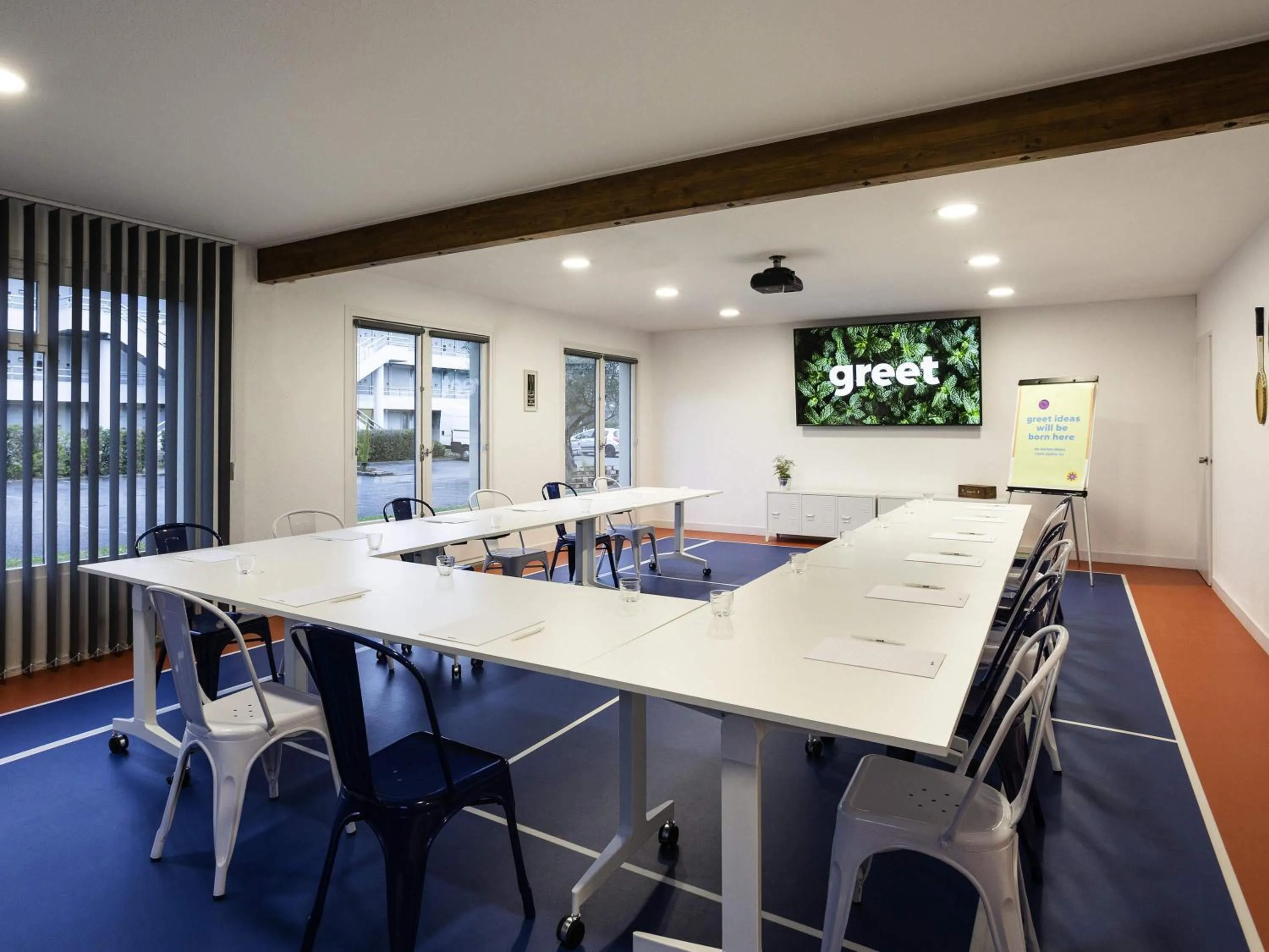 Meeting/conference room in greet hôtel Angoulême