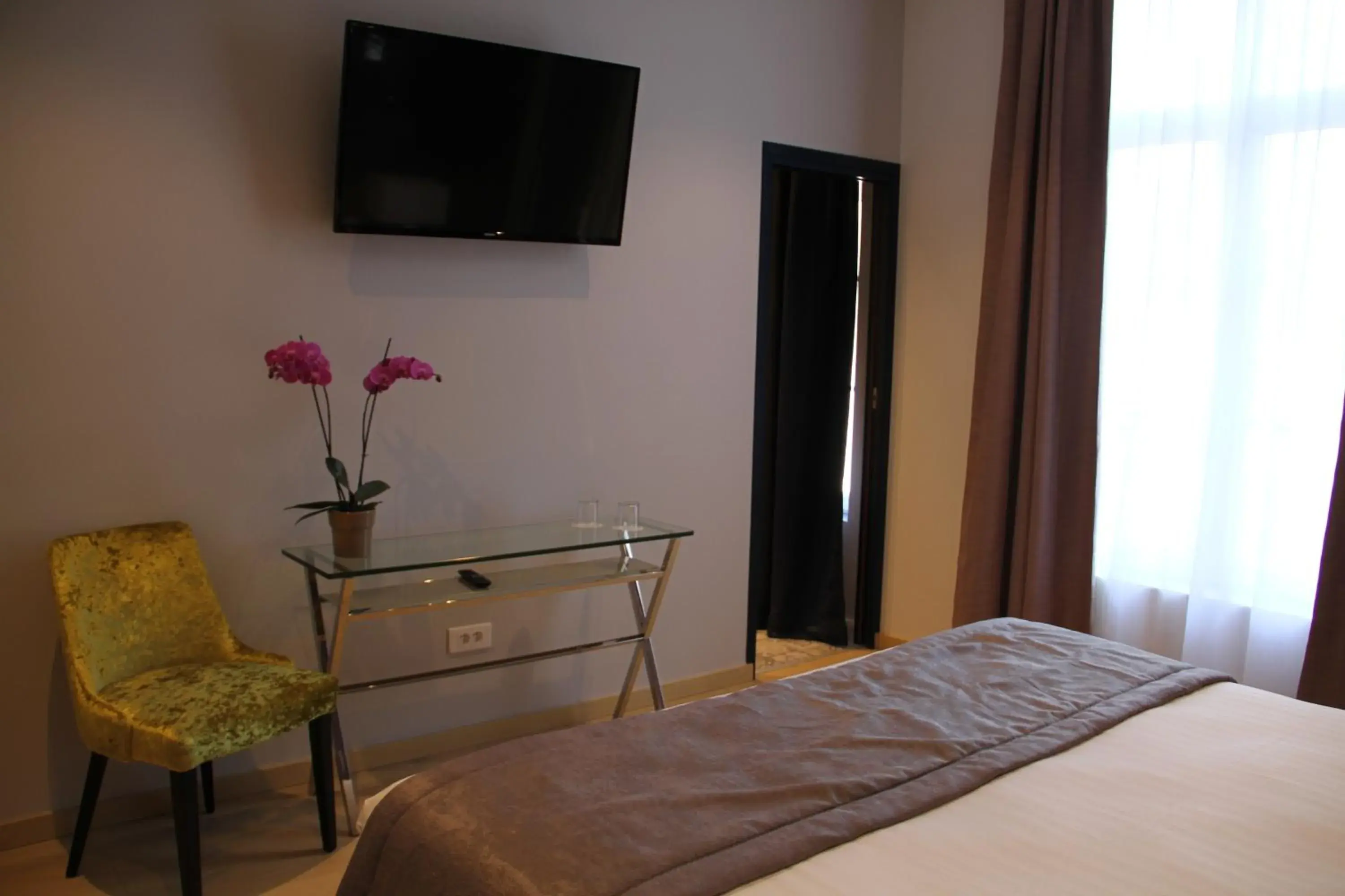 Standard Double Room in Le Dome Standard Double Room in Le Dome