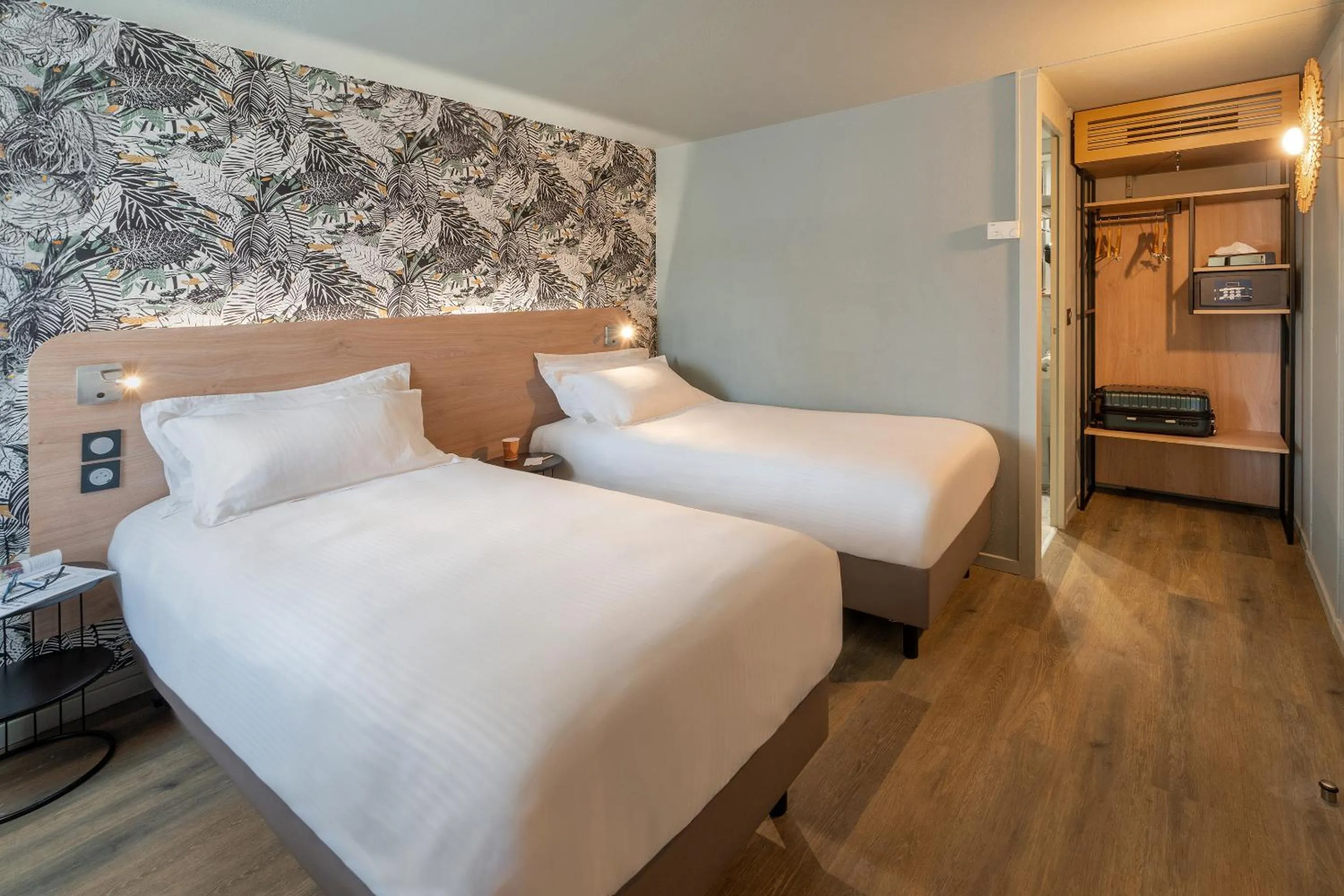 Bed in Sure Hotel by Best Western Rochefort-sur-Mer
