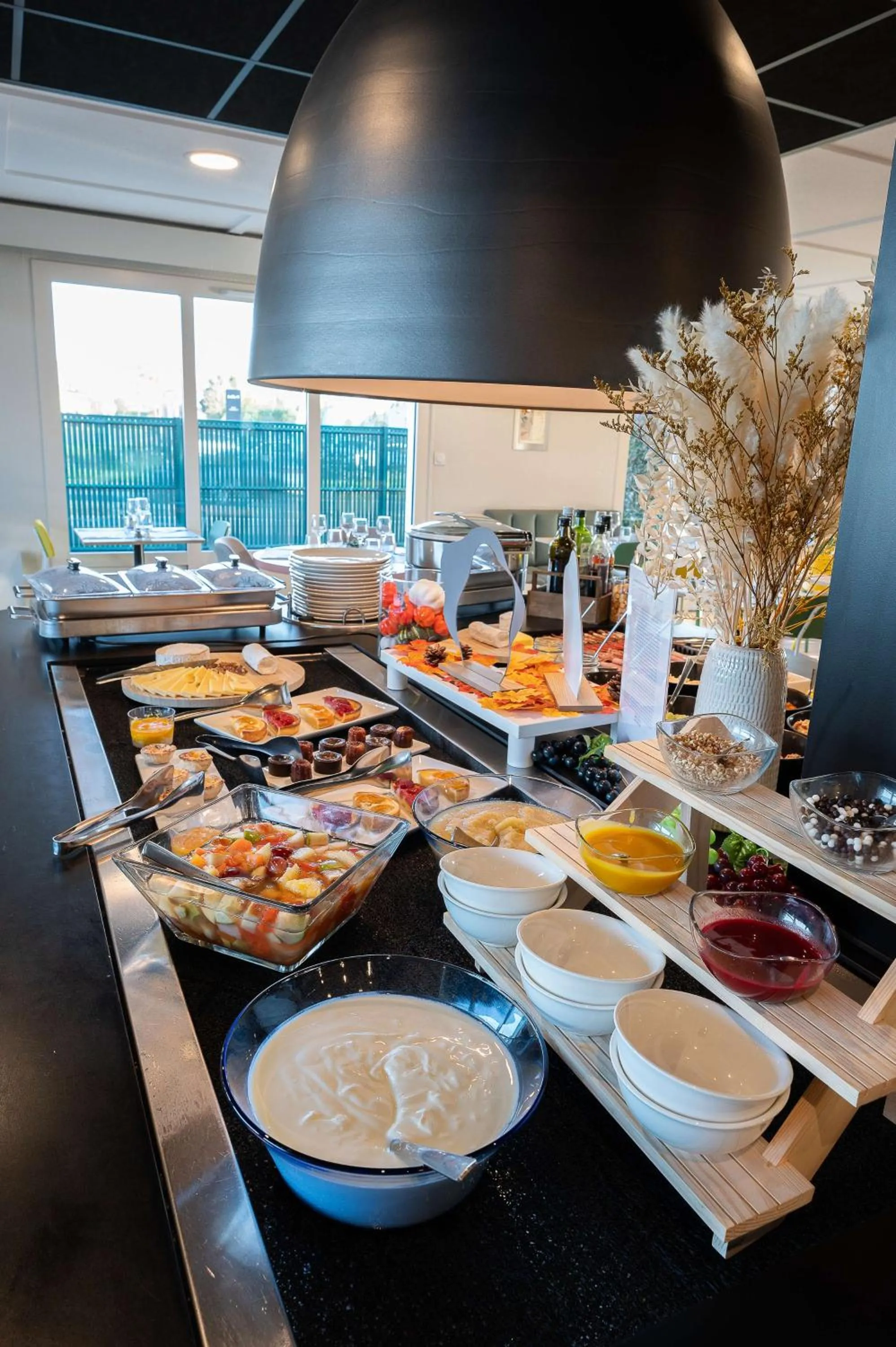 Restaurant/places to eat in Sure Hotel by Best Western Rochefort-sur-Mer