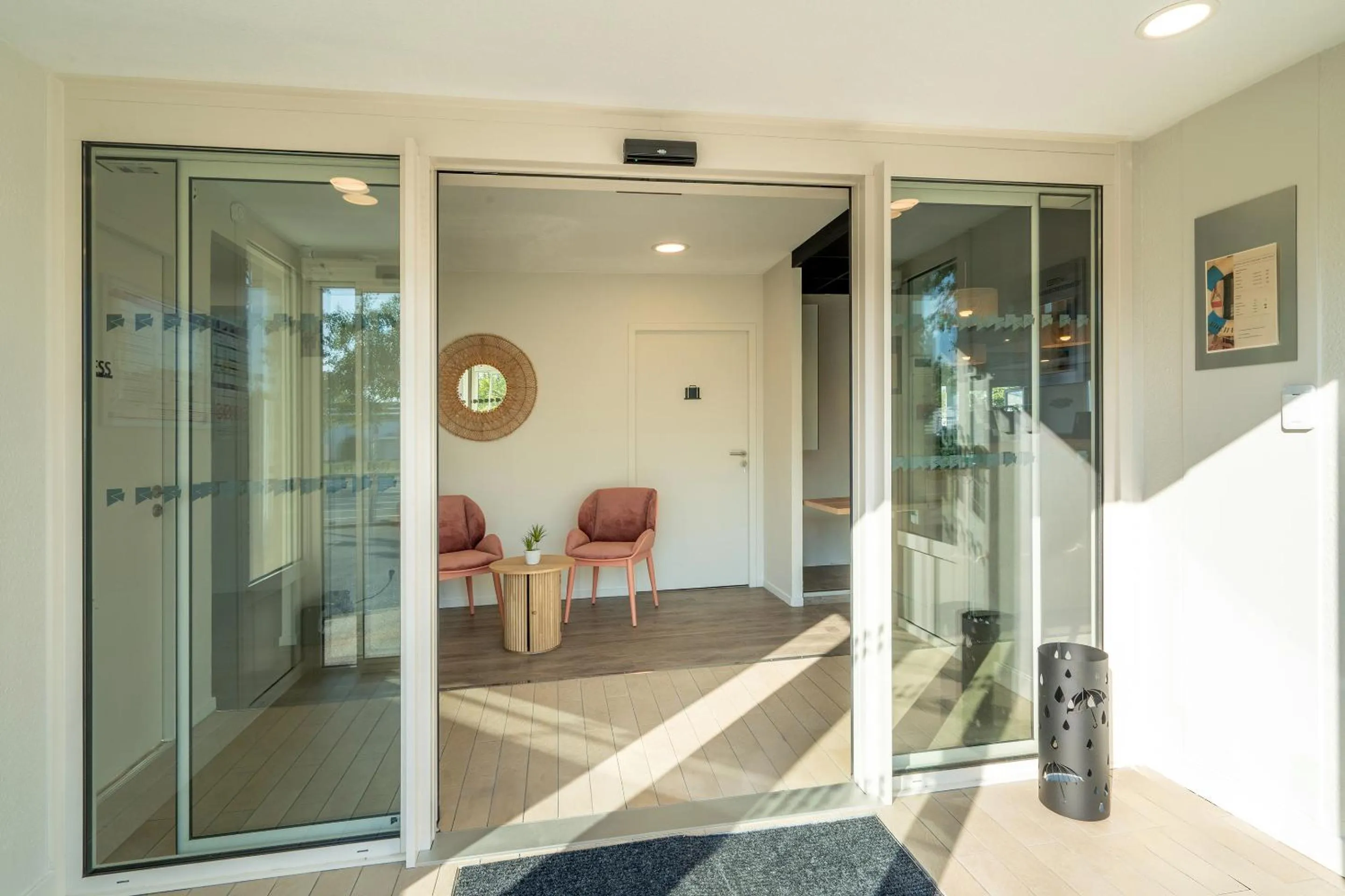 Property building in Sure Hotel by Best Western Rochefort-sur-Mer