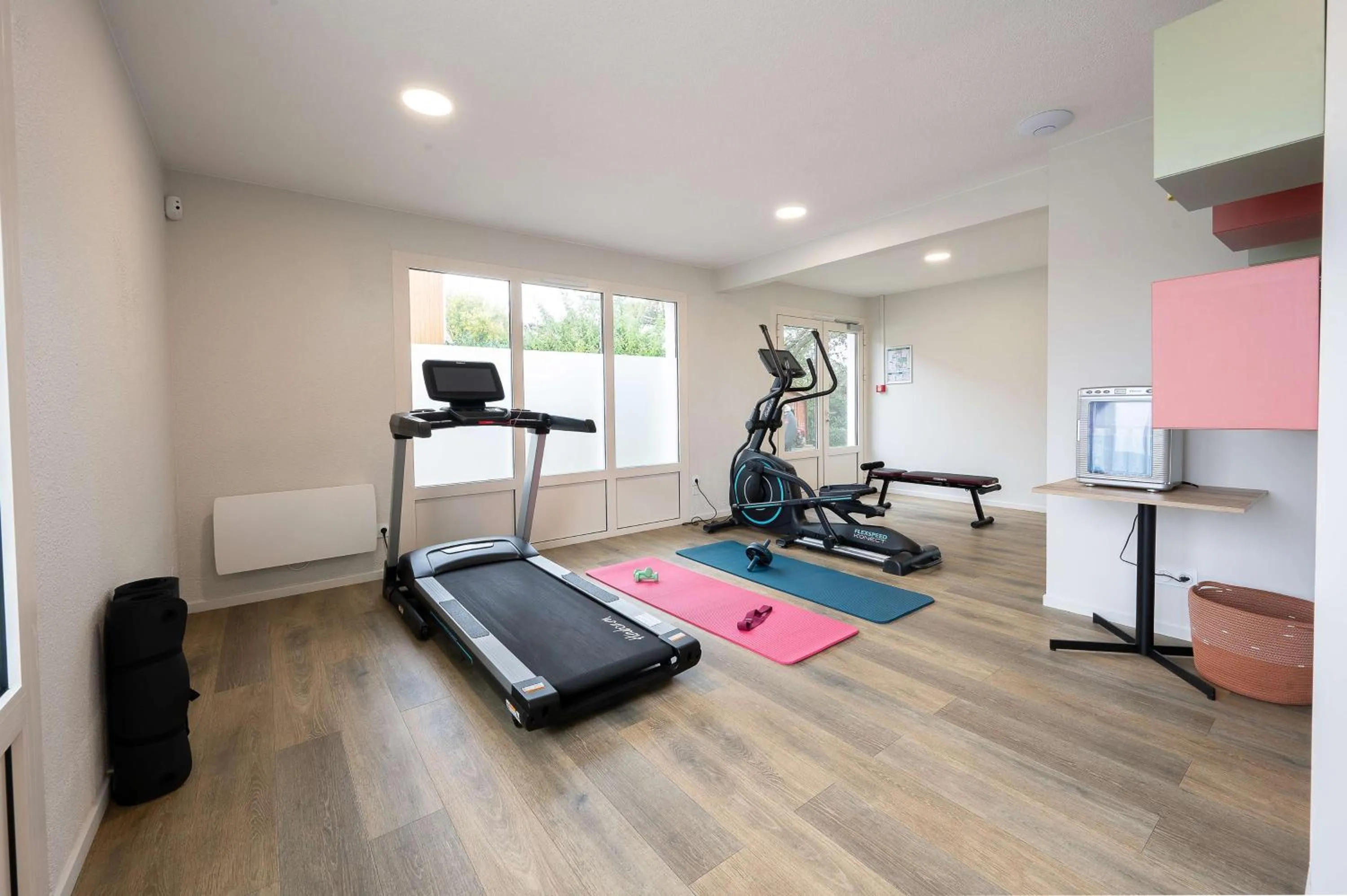 Fitness centre/facilities in Sure Hotel by Best Western Rochefort-sur-Mer