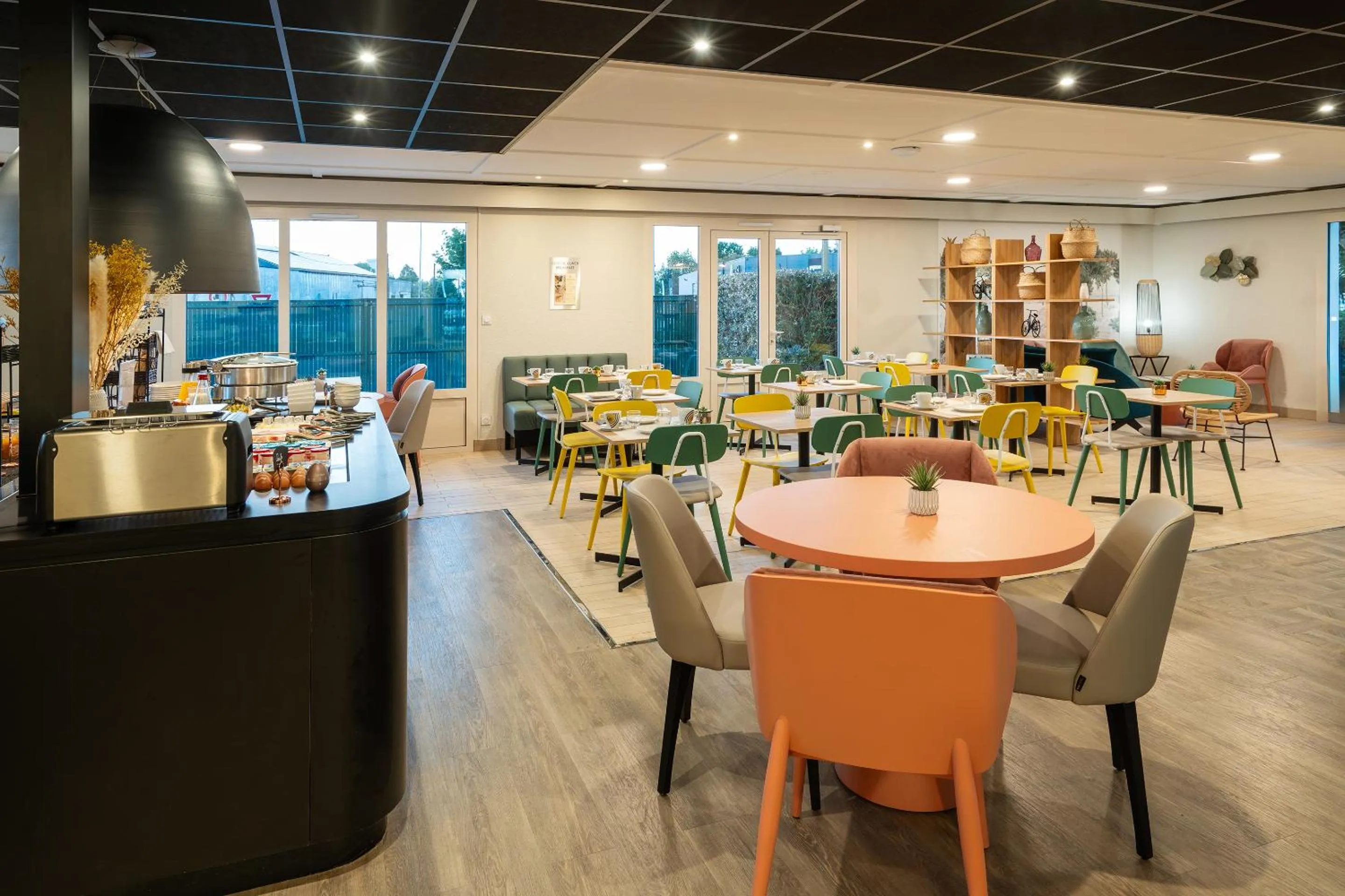 Restaurant/places to eat in Sure Hotel by Best Western Rochefort-sur-Mer