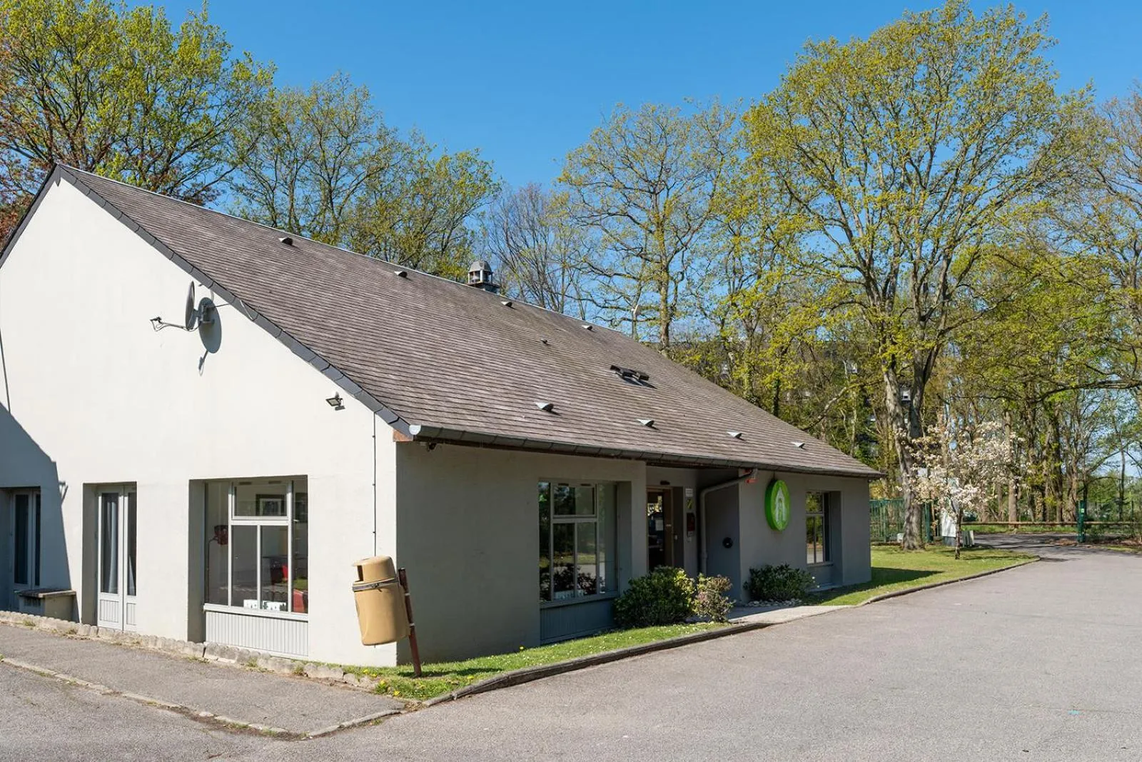Property building in Campanile Rouen Sud - Zénith - Parc Expo
