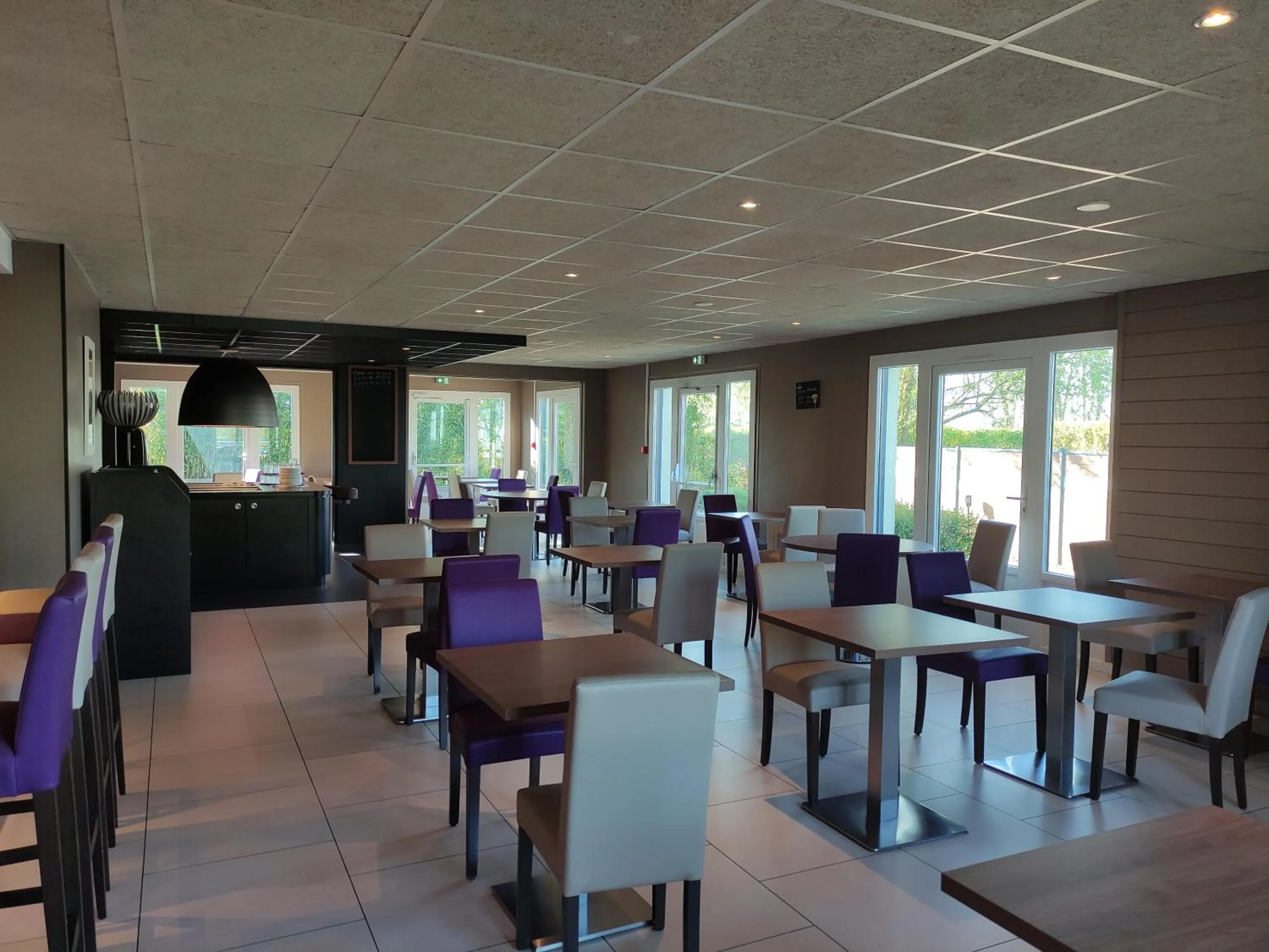 Restaurant/places to eat in Campanile Sablé-Sur-Sarthe Vion