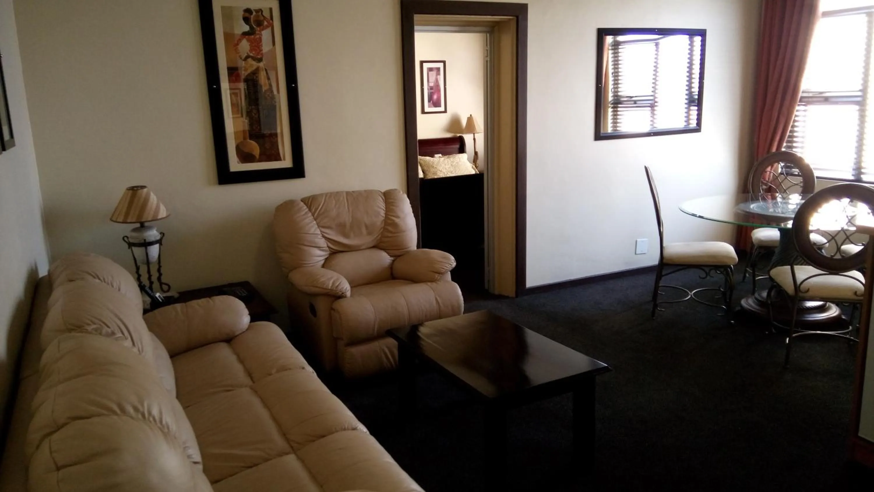 Living room in Royal Hotel Ladysmith