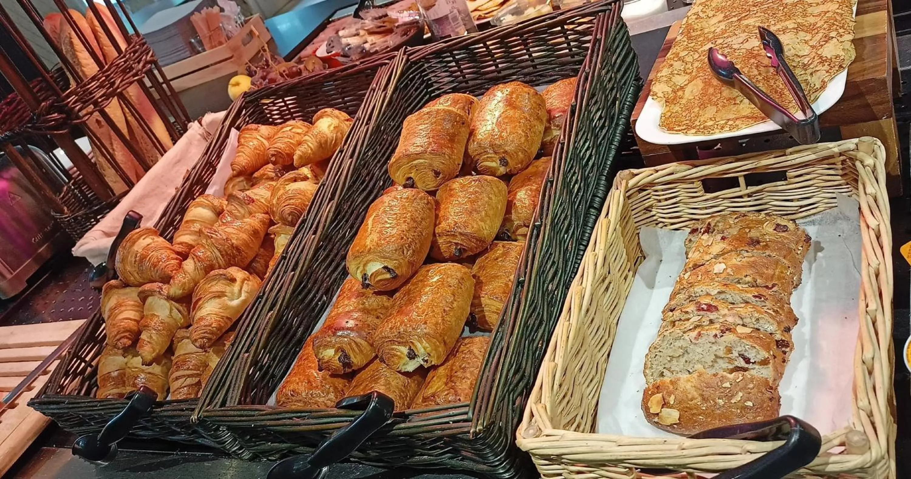 Restaurant/places to eat in Campanile Tours Sud ~ Joué-Les-Tours