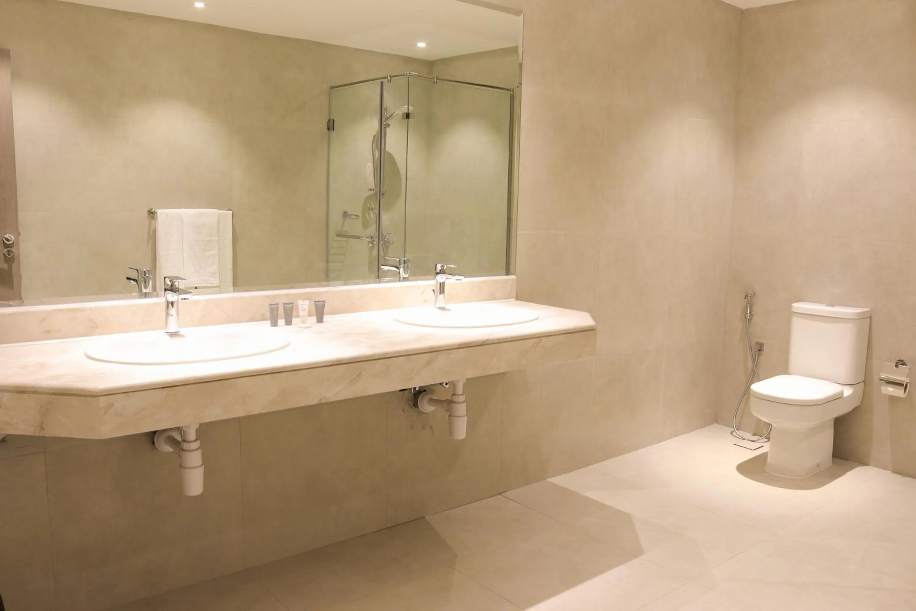 Bathroom in Infinity Tower Suites WLL