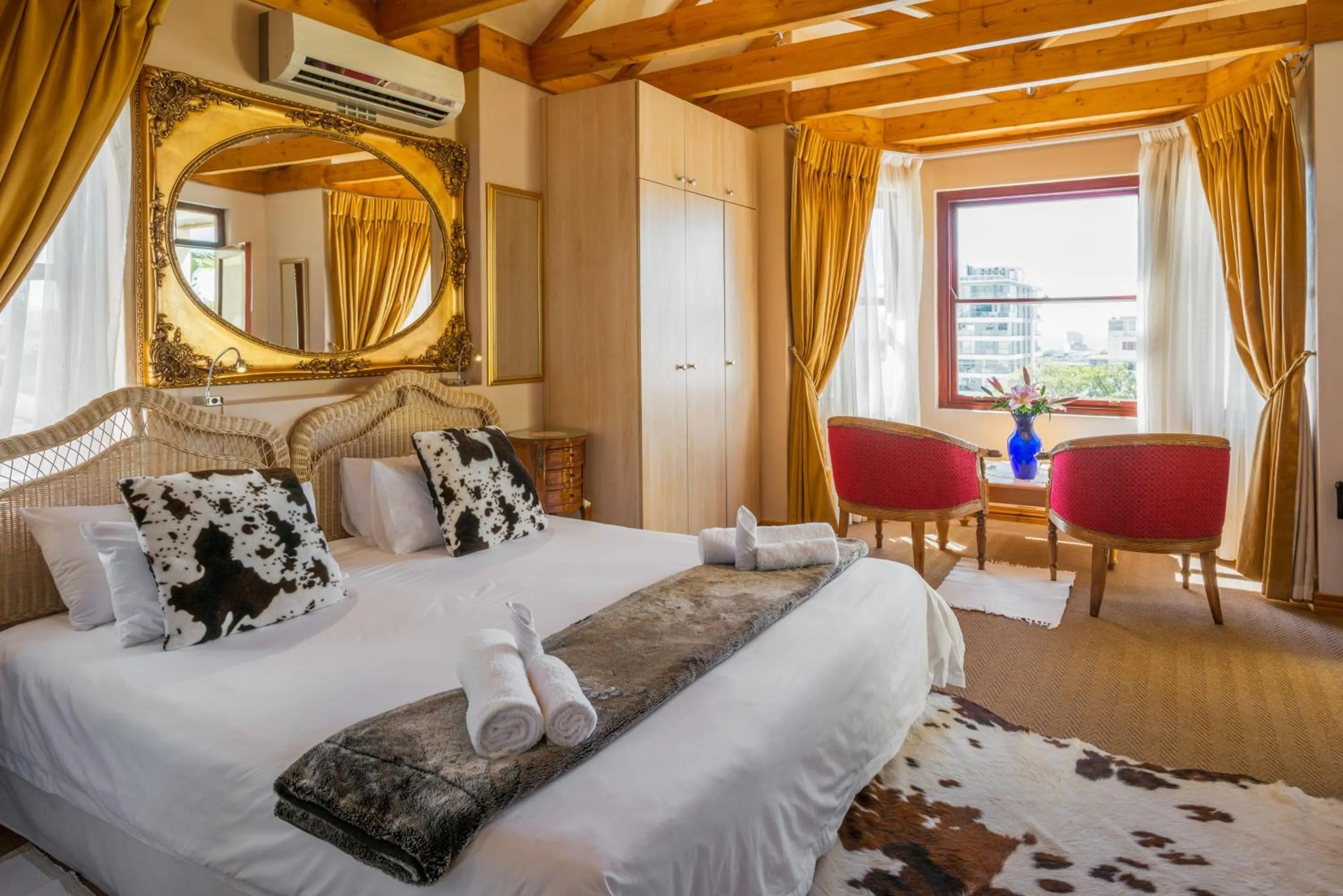 Photo of the whole room, Bed in Stadium Guest House