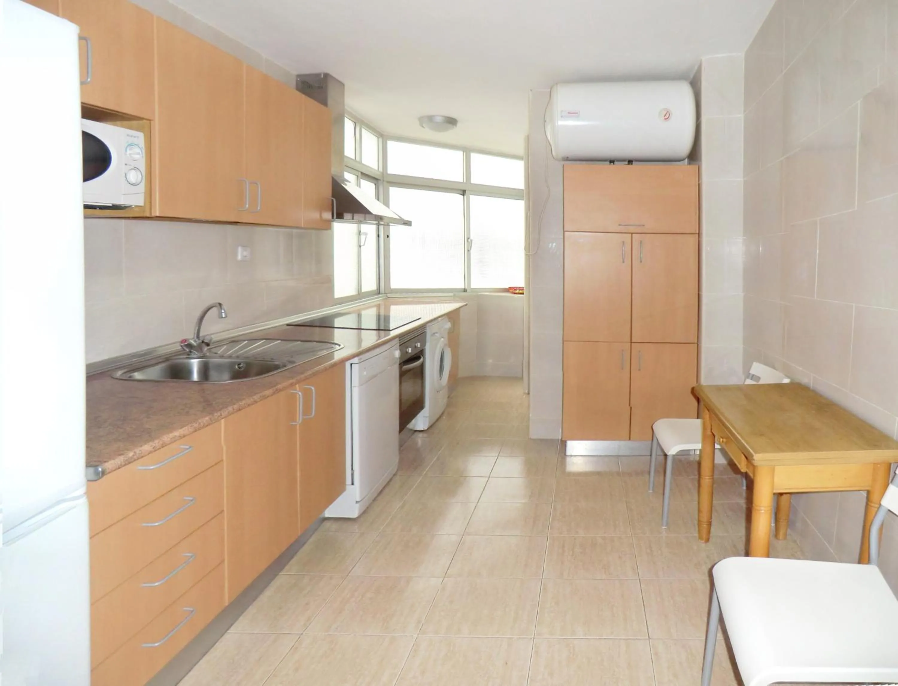 Kitchen or kitchenette in Apartamento Huelin