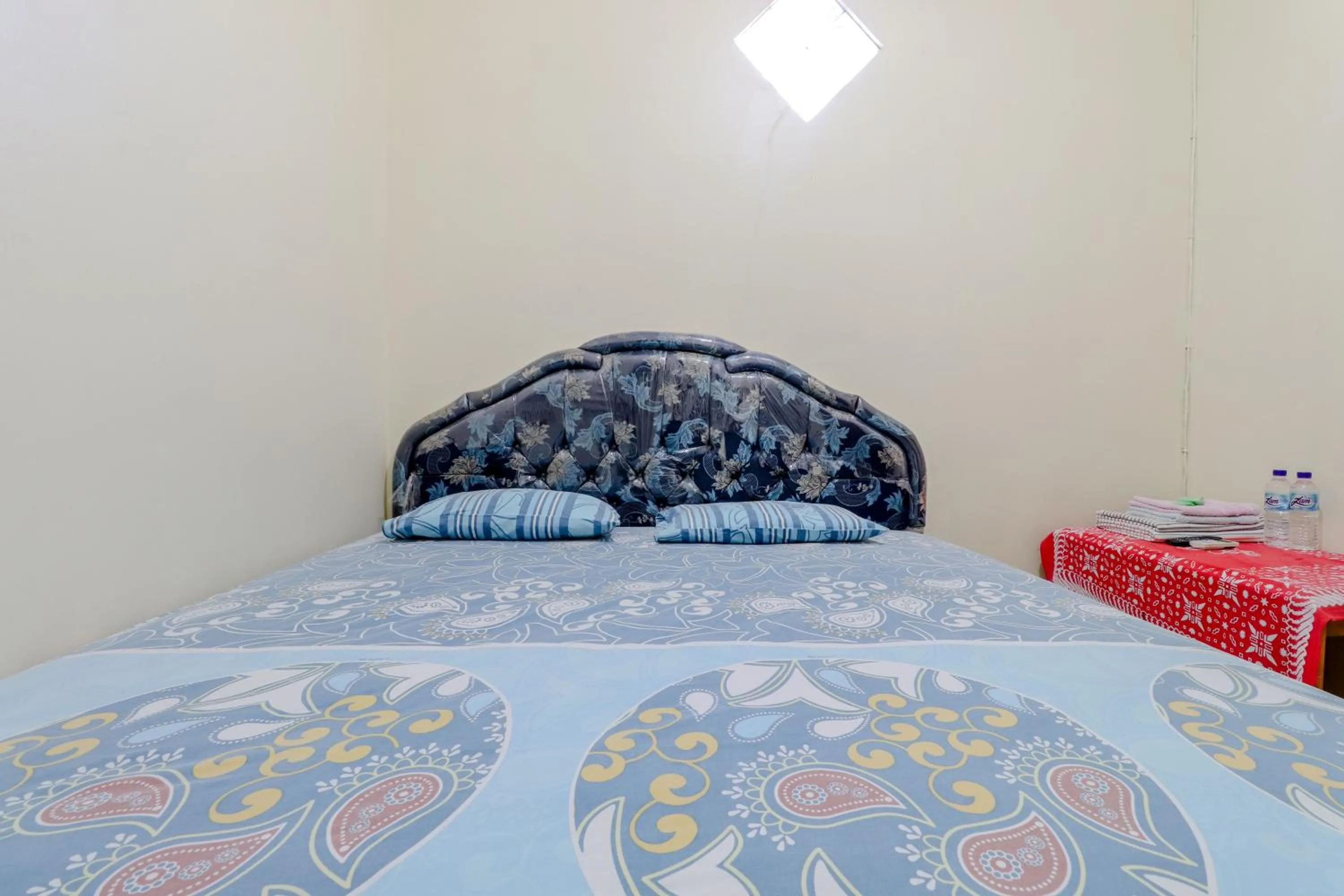 Bedroom, Bed in Penginapan Barokah