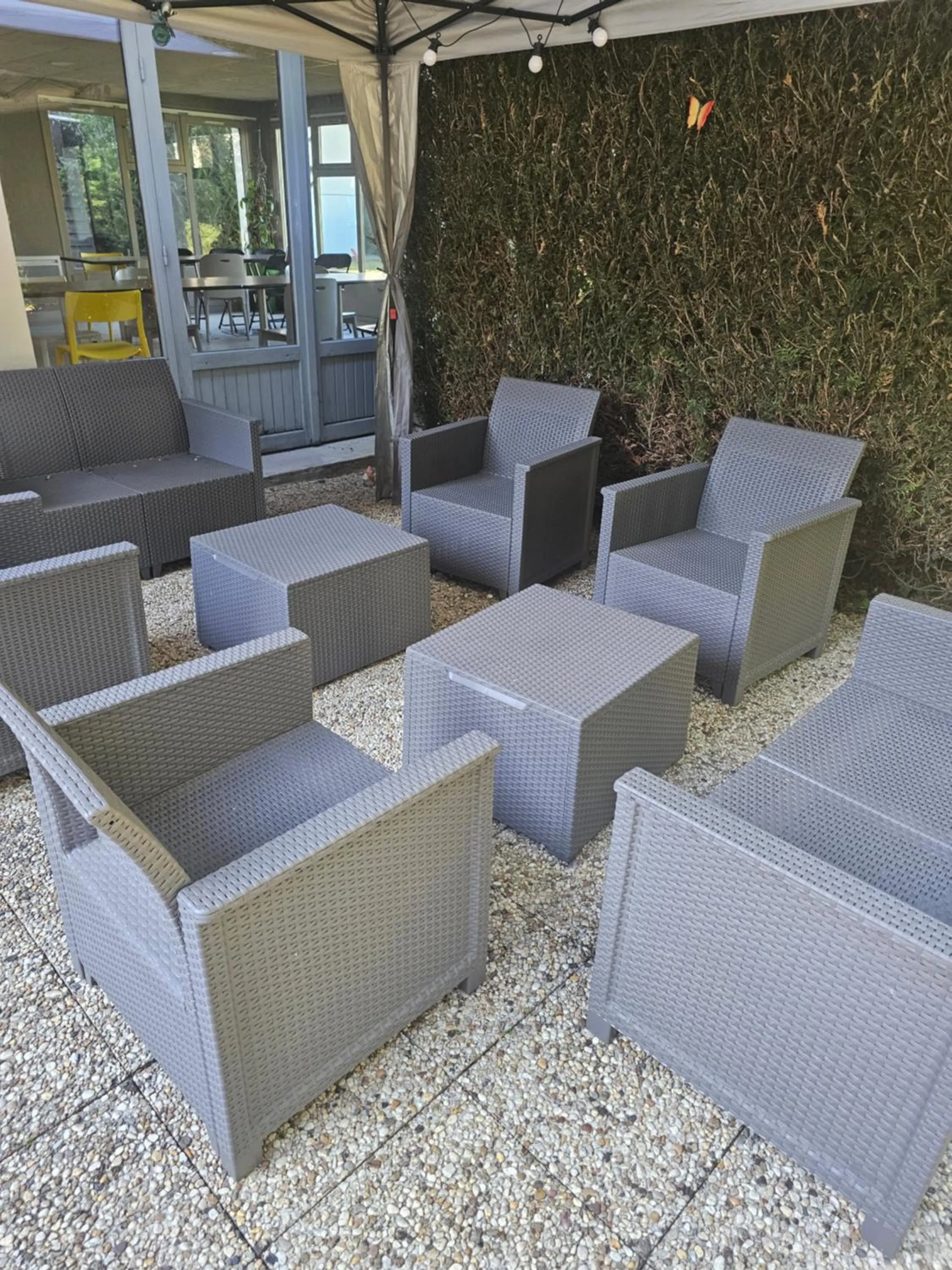 Patio in Campanile Deauville Saint-Arnoult