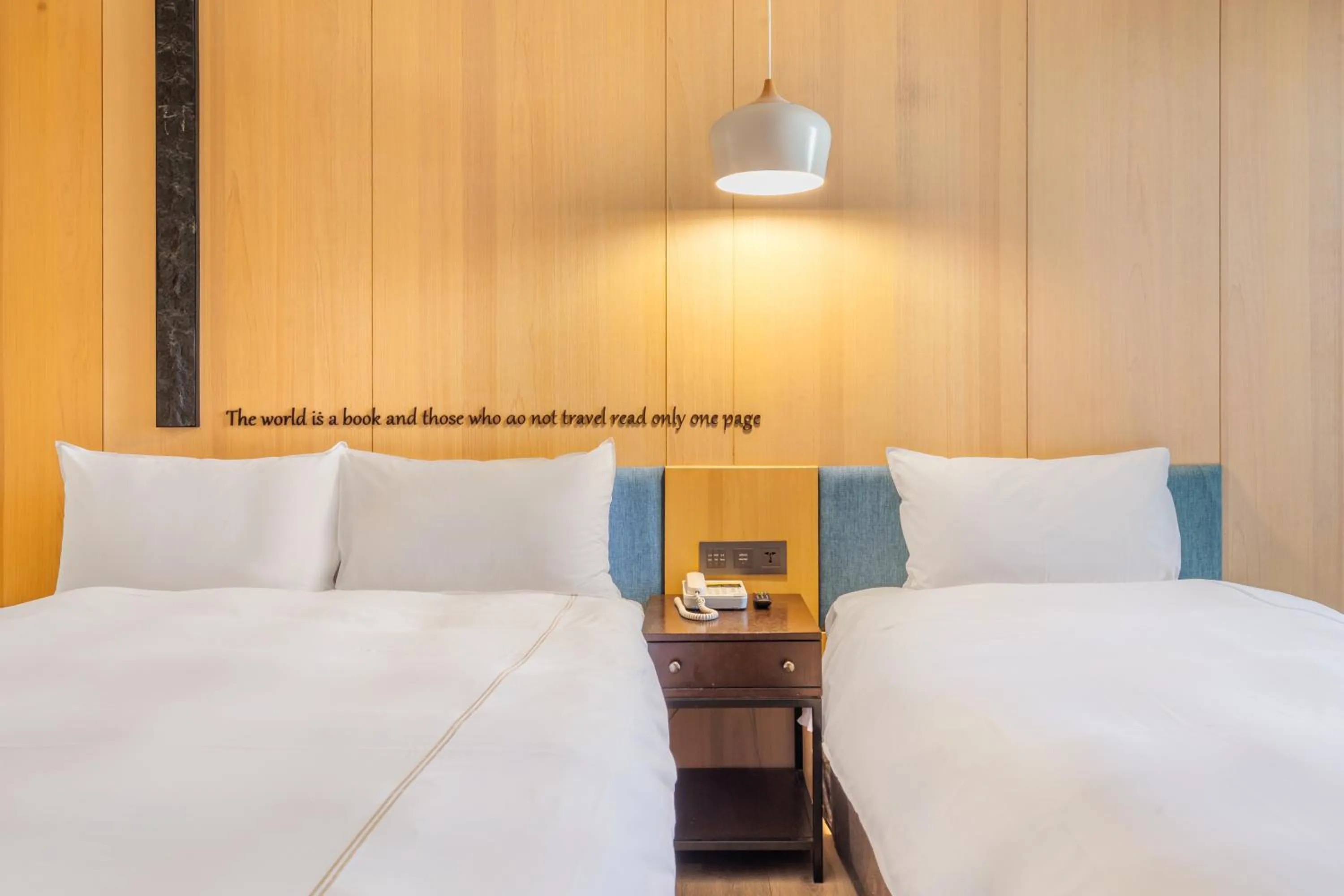 Bed in CHECK inn Taichung Wenxin Zhongqing