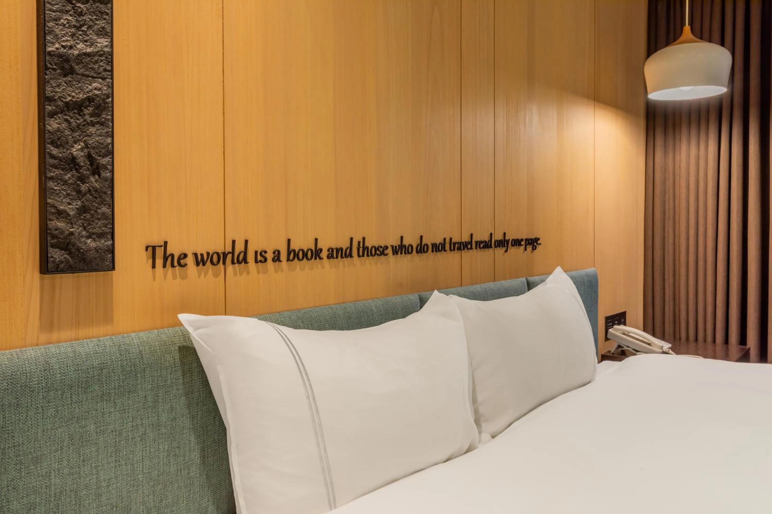 Bed in CHECK inn Taichung Wenxin Zhongqing