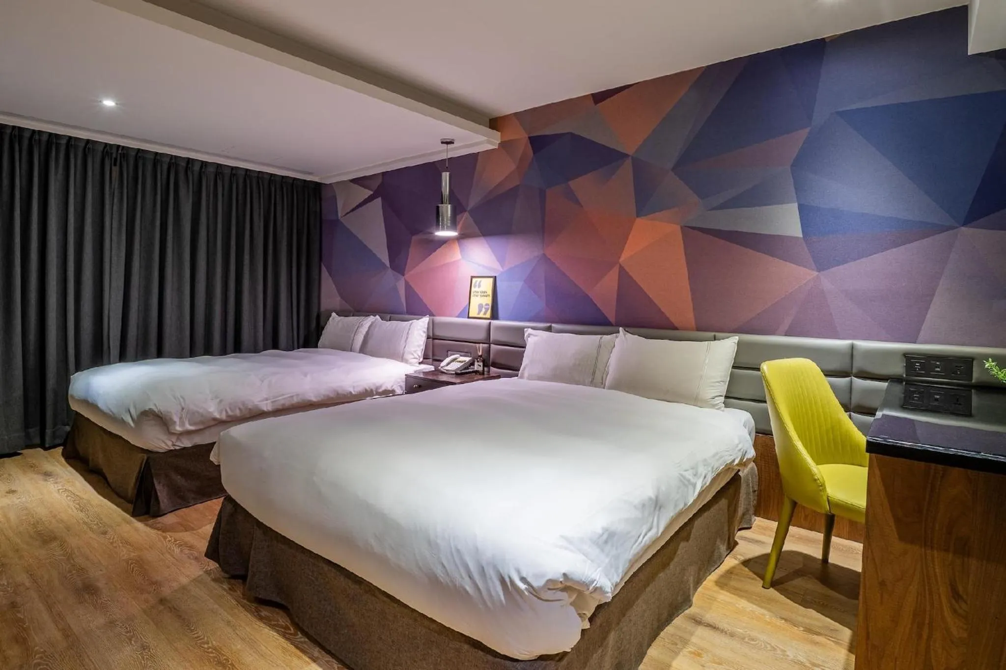 Photo of the whole room, Bed in CHECK inn Taichung Wenxin Zhongqing