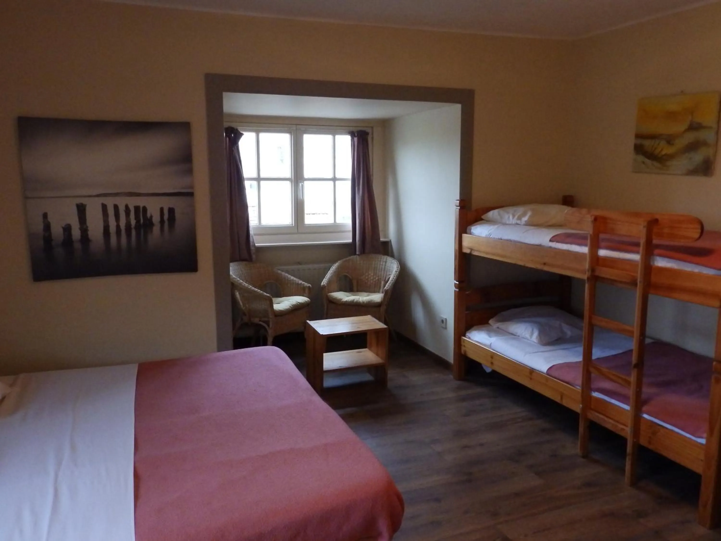 Photo of the whole room, Bed in Logies De Wandelaar